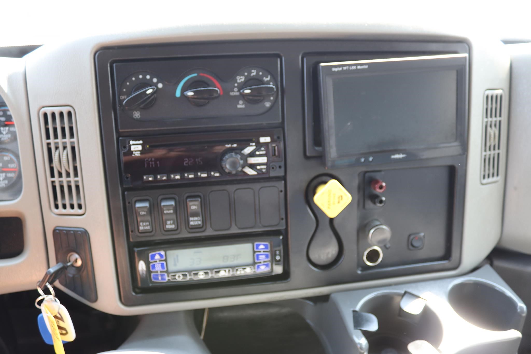 2018 INTERNATIONAL DURASTAR 4300 11034050879 2018 INTERNATIONAL DURASTAR 4300 11034050879
