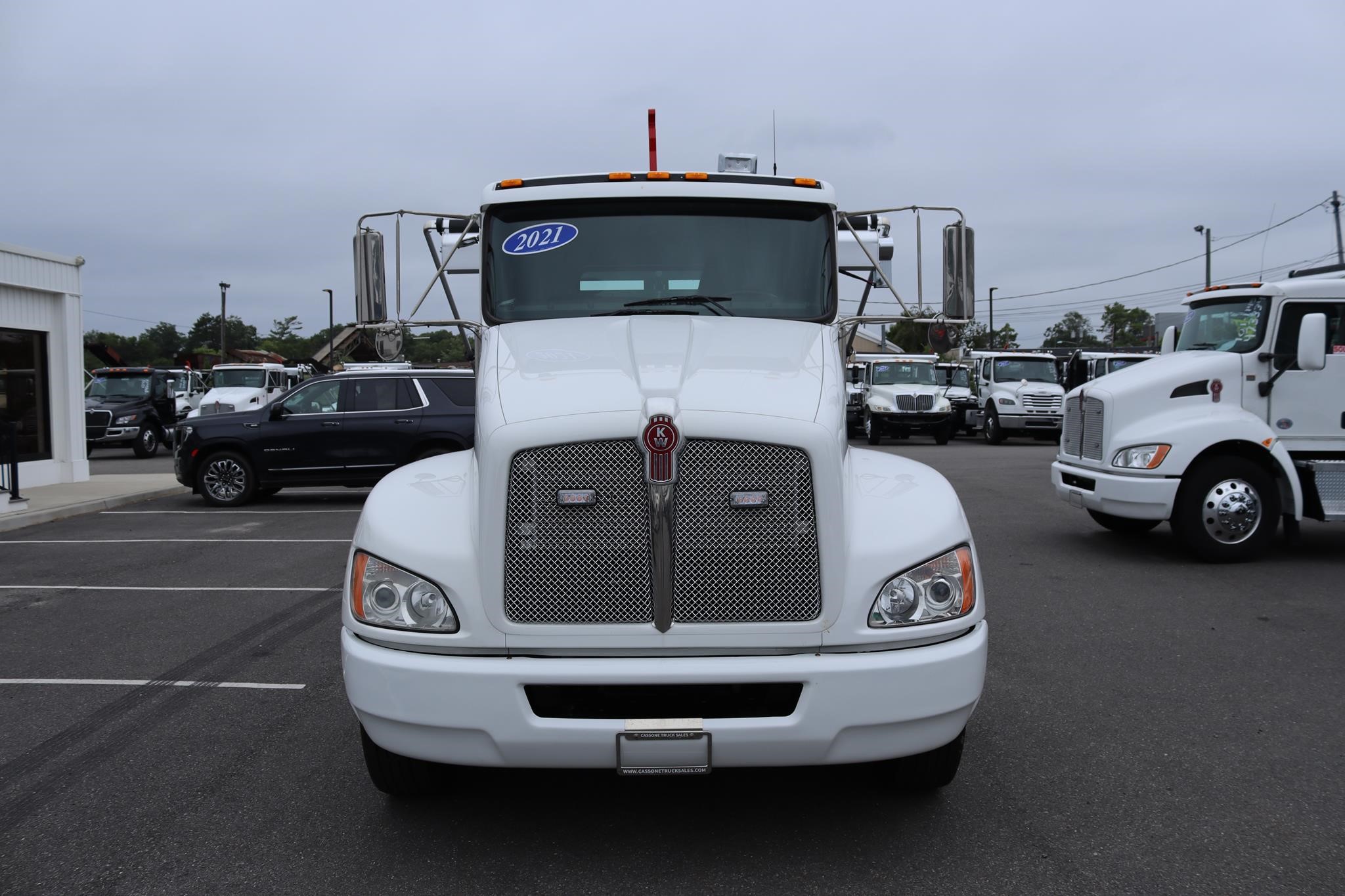 2021 KENWORTH T270 11035073076 2021 KENWORTH T270 11035073076