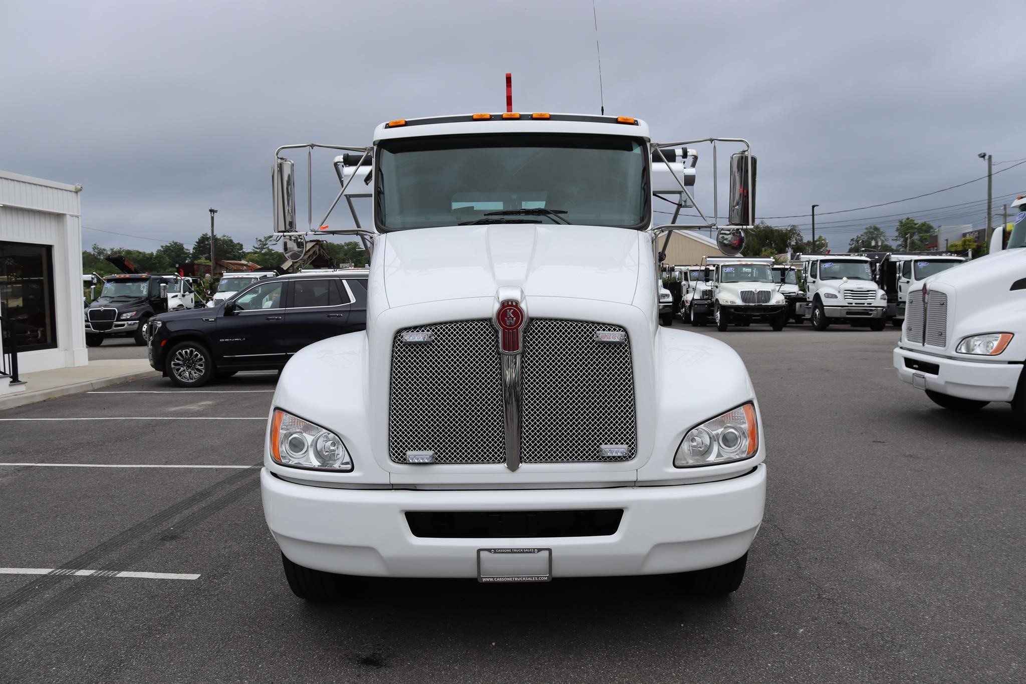 2021 KENWORTH T270 11035089027 2021 KENWORTH T270 11035089027