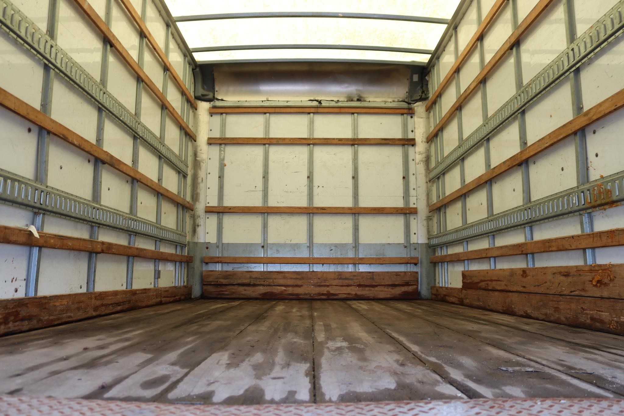 2017 ISUZU NPR HD 11035292580 2017 ISUZU NPR HD 11035292580
