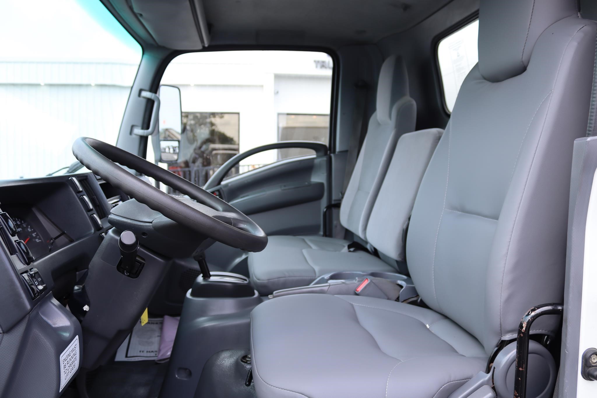 2017 ISUZU NPR HD 11035292744 2017 ISUZU NPR HD 11035292744