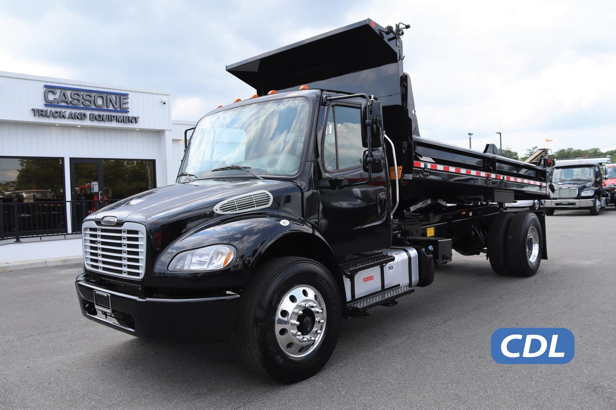 2020 FREIGHTLINER BUSINESS CLASS M2 106 2020 FREIGHTLINER BUSINESS CLASS M2 106 - image 1 of 6