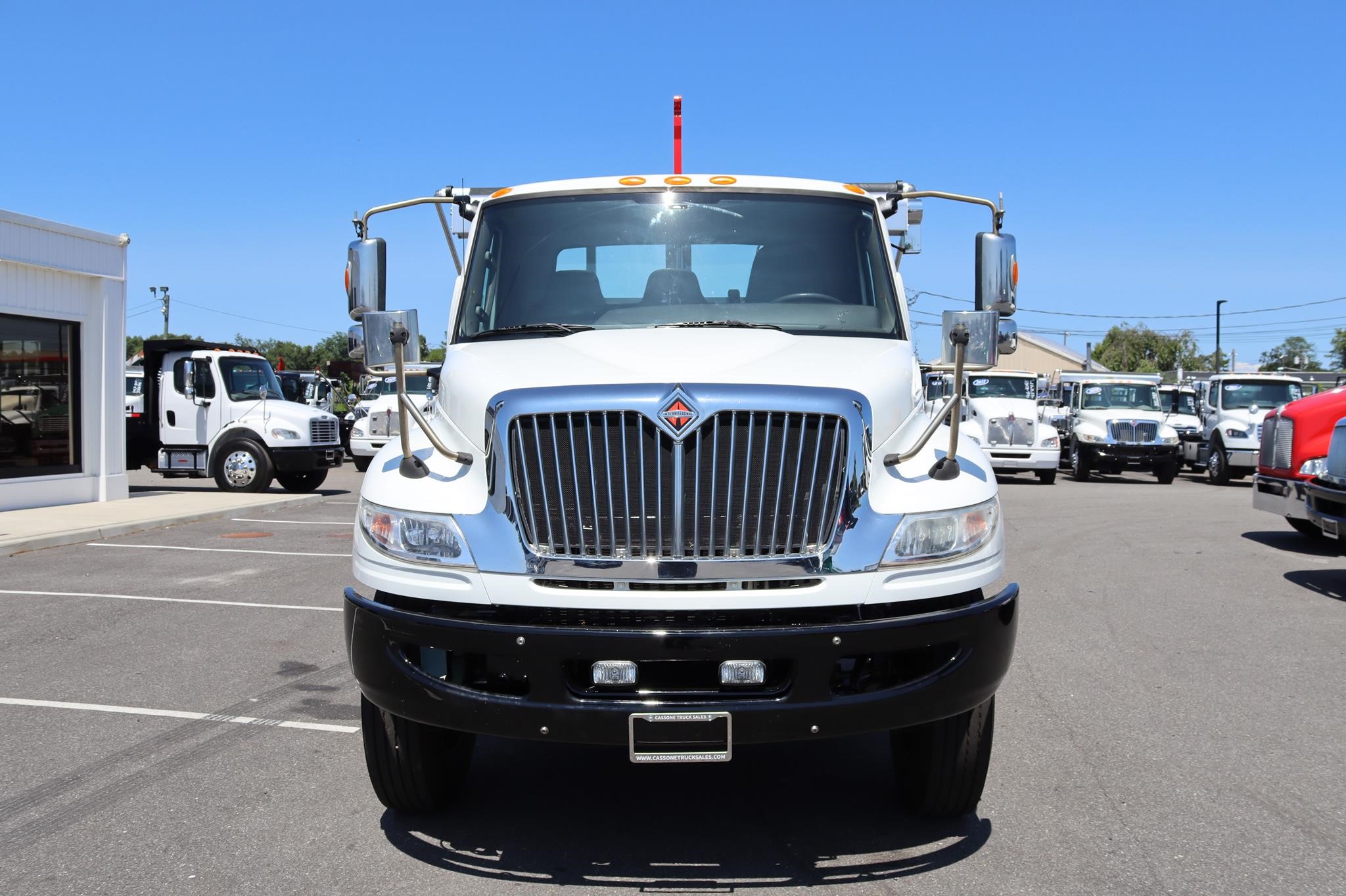 2020 INTERNATIONAL MV 2020 INTERNATIONAL MV - image 6 of 6