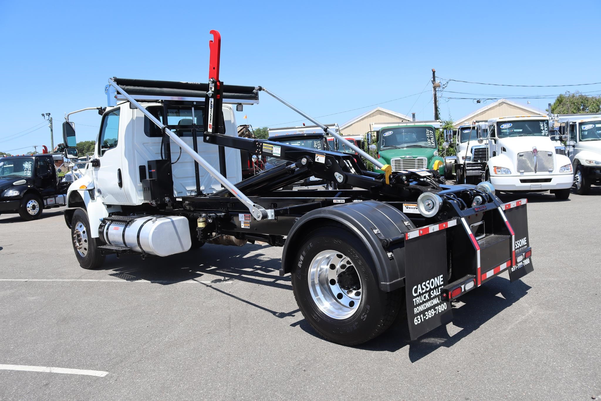 2020 INTERNATIONAL MV 2020 INTERNATIONAL MV - image 2 of 6