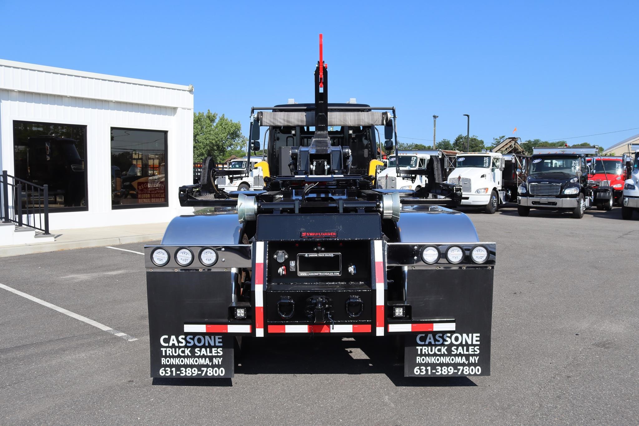 2027 FREIGHTLINER 114SD PLUS 2027 FREIGHTLINER 114SD PLUS - image 3 of 6