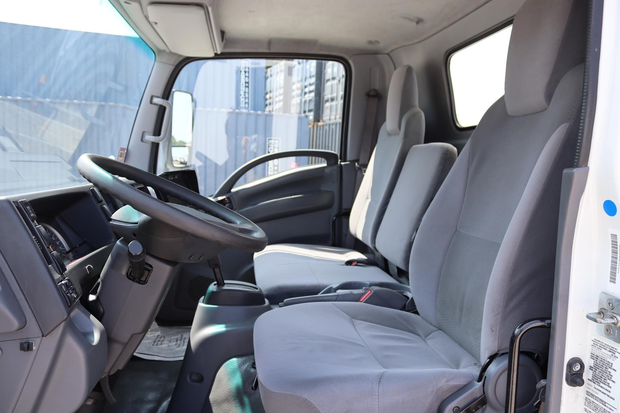 2019 ISUZU NQR 11035847533 2019 ISUZU NQR 11035847533