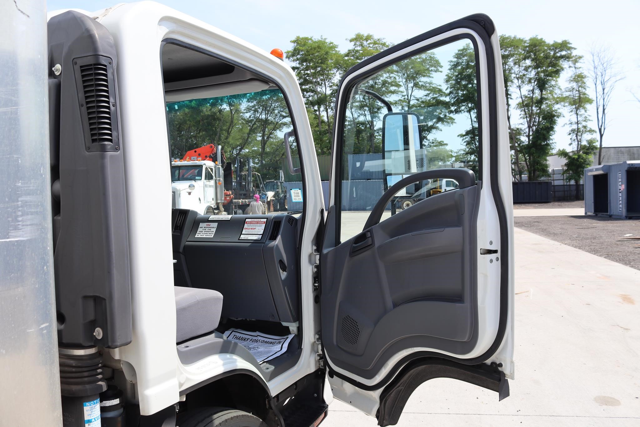 2019 ISUZU NQR 11035849088 2019 ISUZU NQR 11035849088