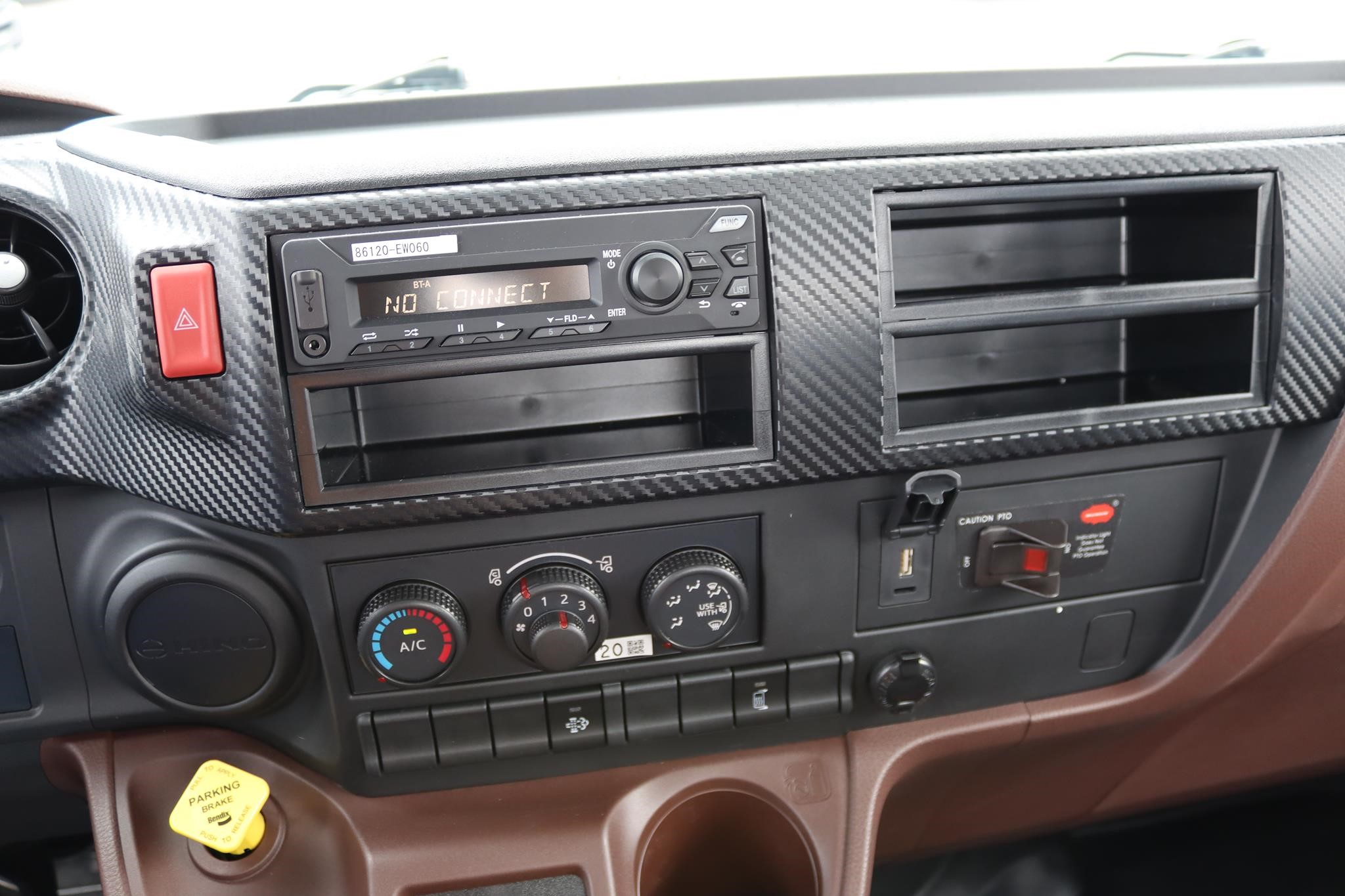 2026 HINO L7 11036543715 2026 HINO L7 11036543715