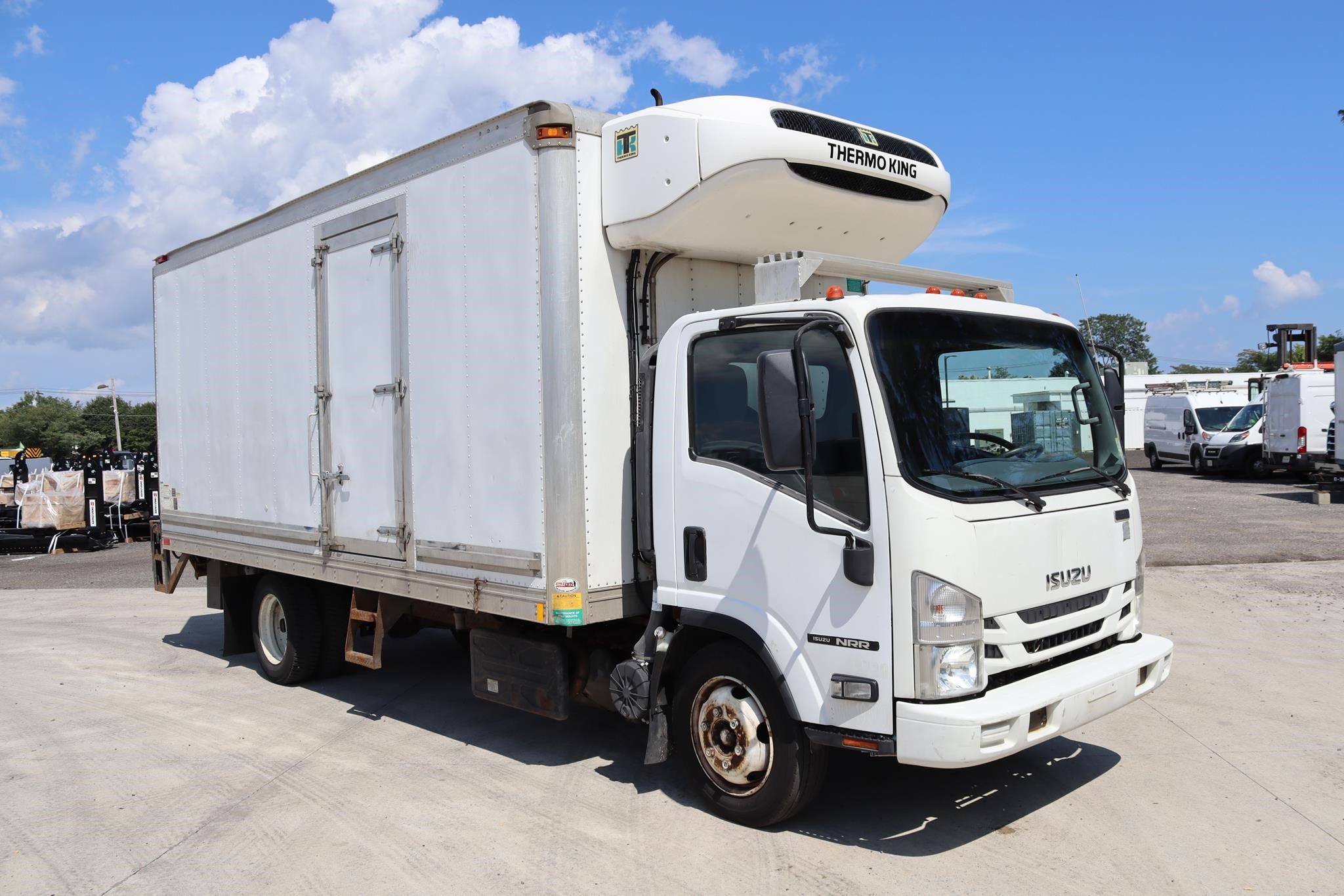 2016 ISUZU NRR 11037160409 2016 ISUZU NRR 11037160409
