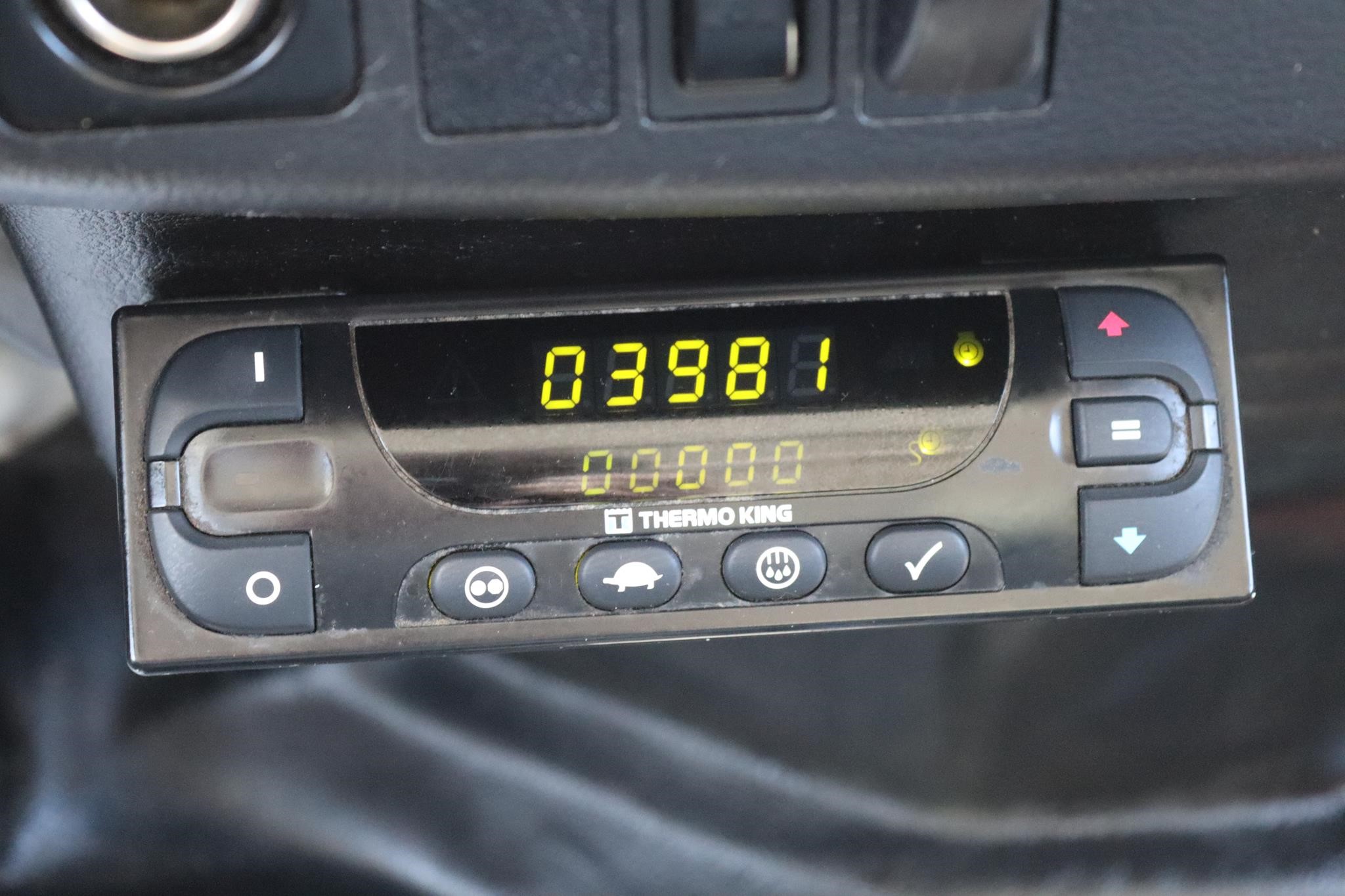 2019 HINO 268 11037167887 2019 HINO 268 11037167887