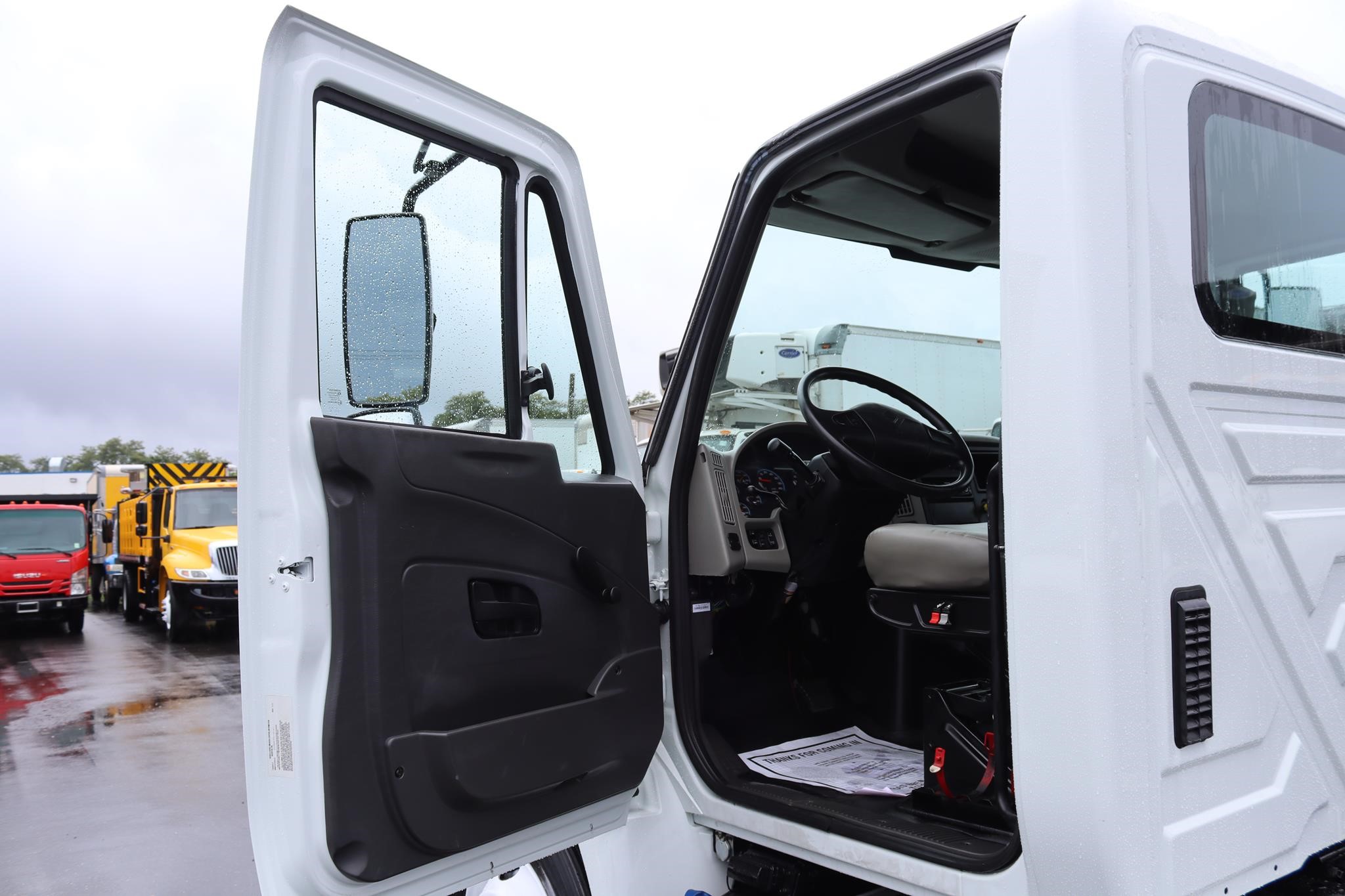 2016 INTERNATIONAL DURASTAR 4300 11037427931 2016 INTERNATIONAL DURASTAR 4300 11037427931
