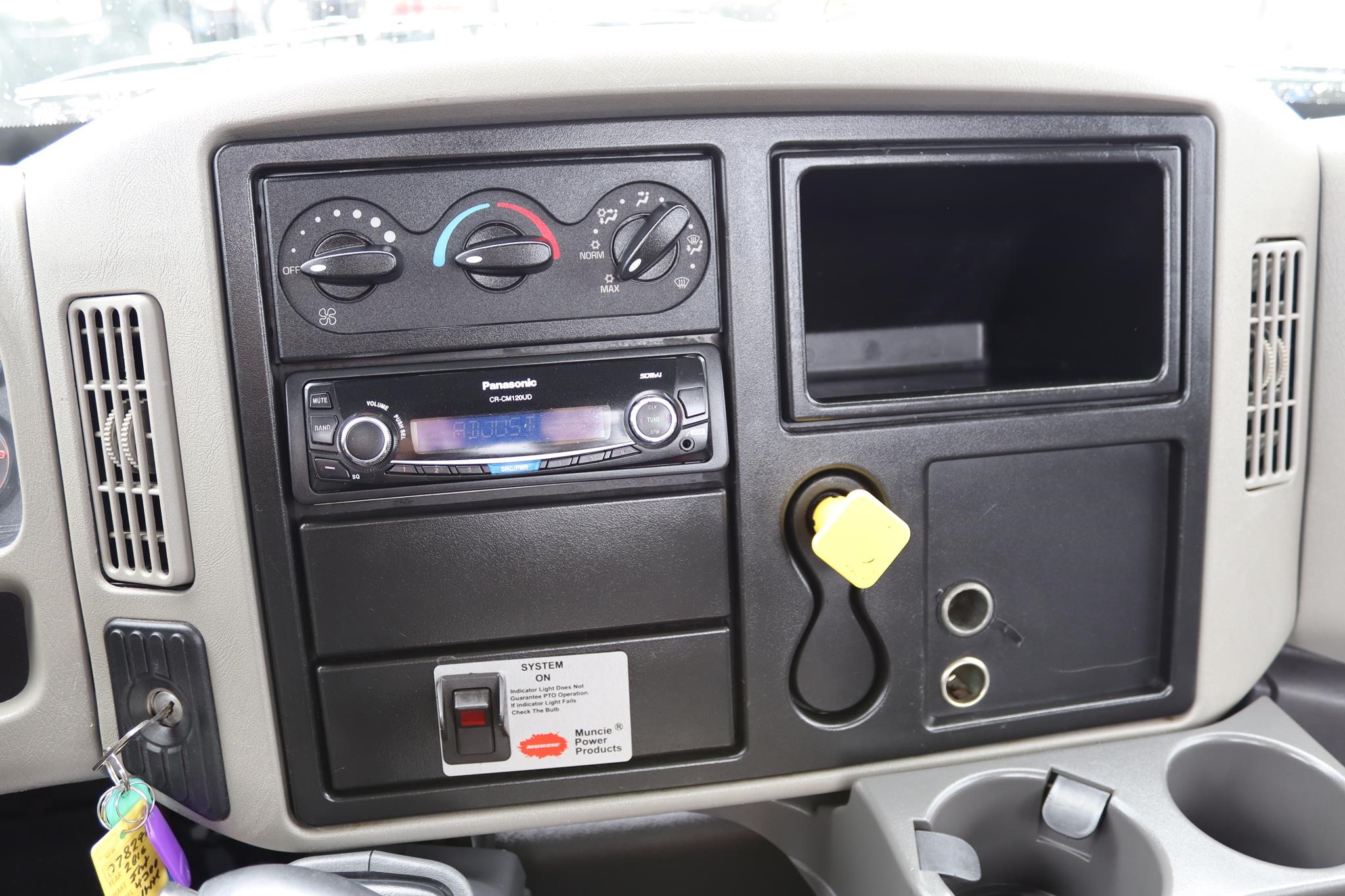 2016 INTERNATIONAL DURASTAR 4300 11037428054 2016 INTERNATIONAL DURASTAR 4300 11037428054