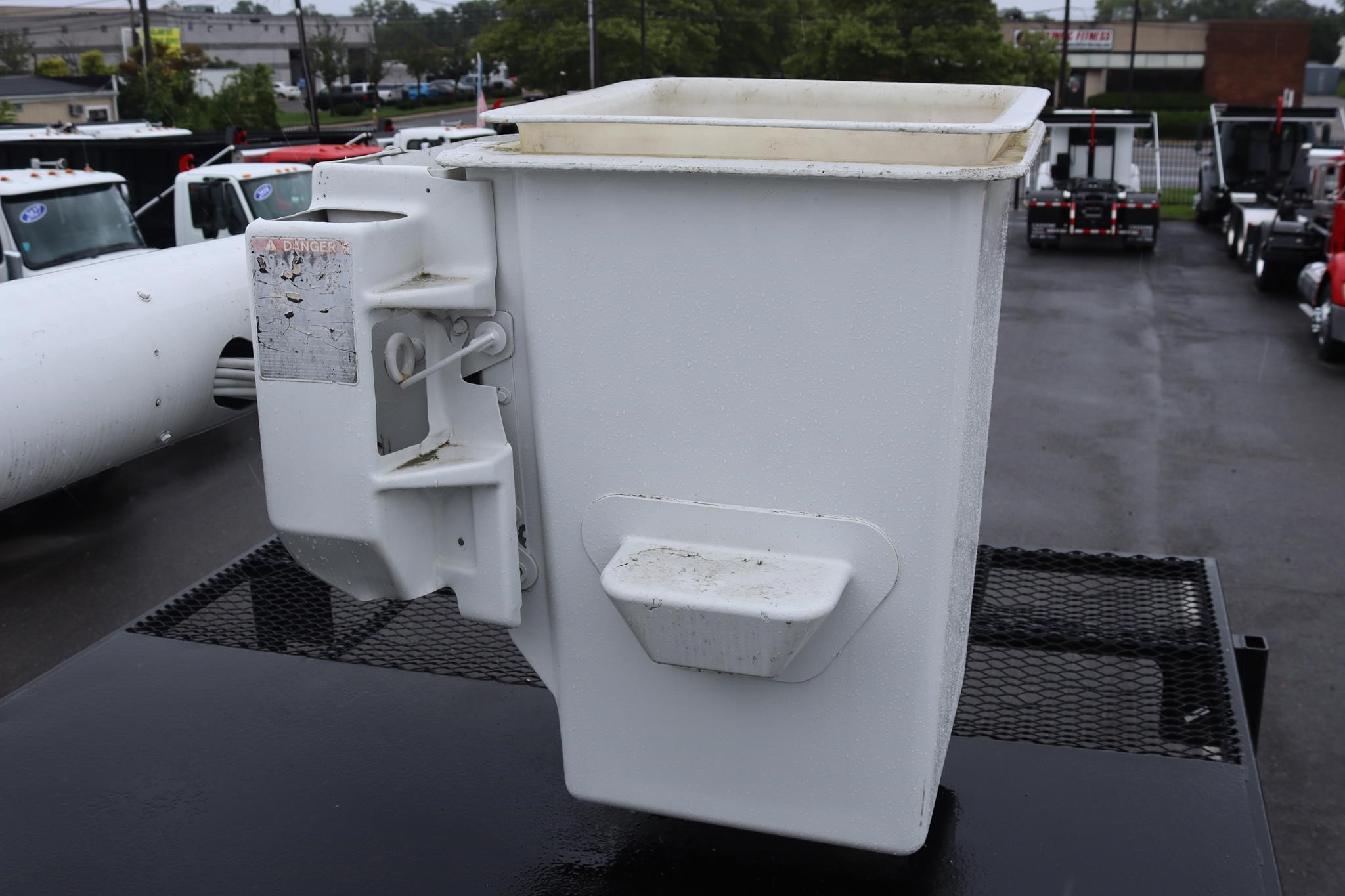 2008 ALTEC LRV55 11037695180 2008 ALTEC LRV55 11037695180