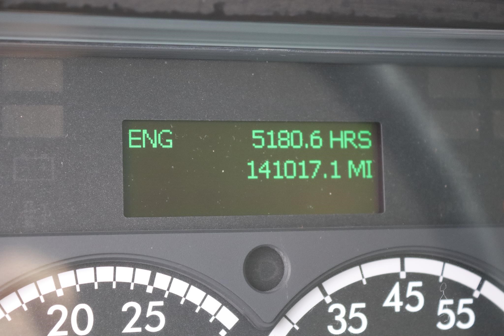 2017 FREIGHTLINER BUSINESS CLASS M2 106 11037903984 2017 FREIGHTLINER BUSINESS CLASS M2 106 11037903984