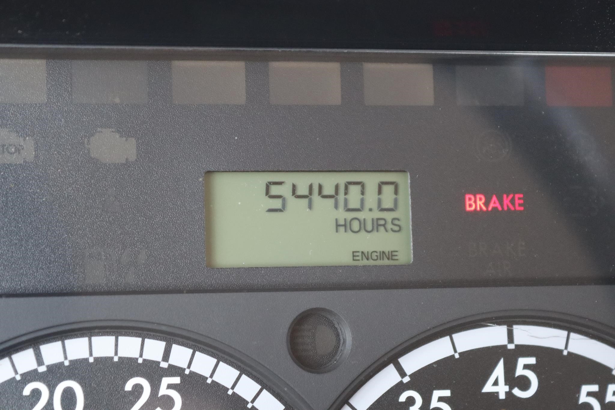 2015 FREIGHTLINER BUSINESS CLASS M2 106 11038272480 2015 FREIGHTLINER BUSINESS CLASS M2 106 11038272480
