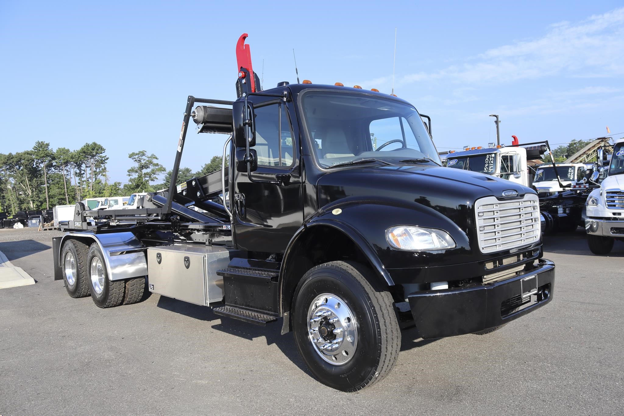 2015 FREIGHTLINER BUSINESS CLASS M2 106 2015 FREIGHTLINER BUSINESS CLASS M2 106 - image 5 of 6