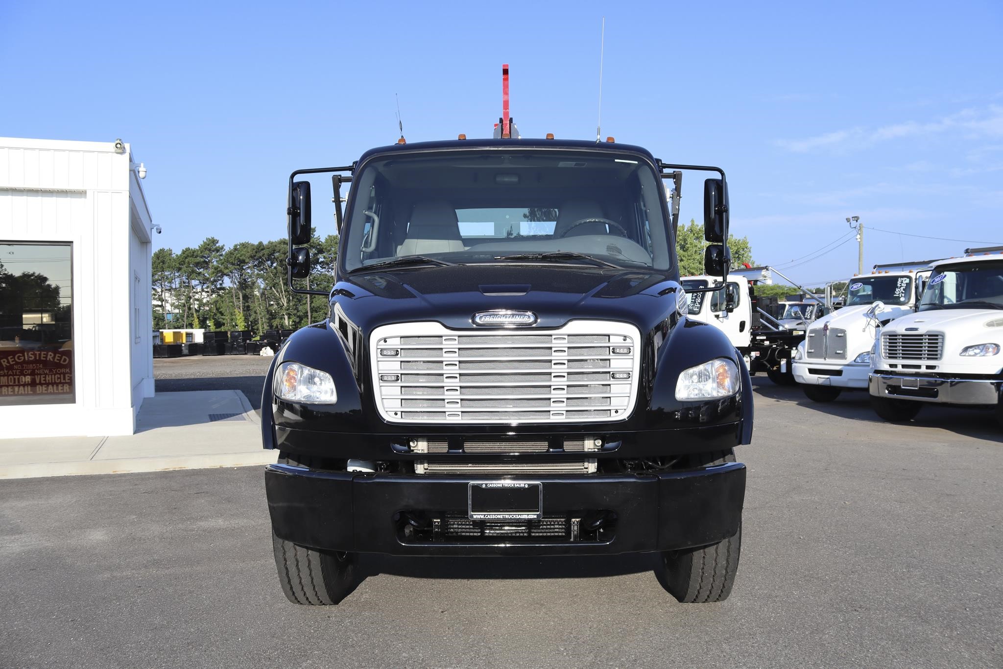 2015 FREIGHTLINER BUSINESS CLASS M2 106 2015 FREIGHTLINER BUSINESS CLASS M2 106 - image 6 of 6