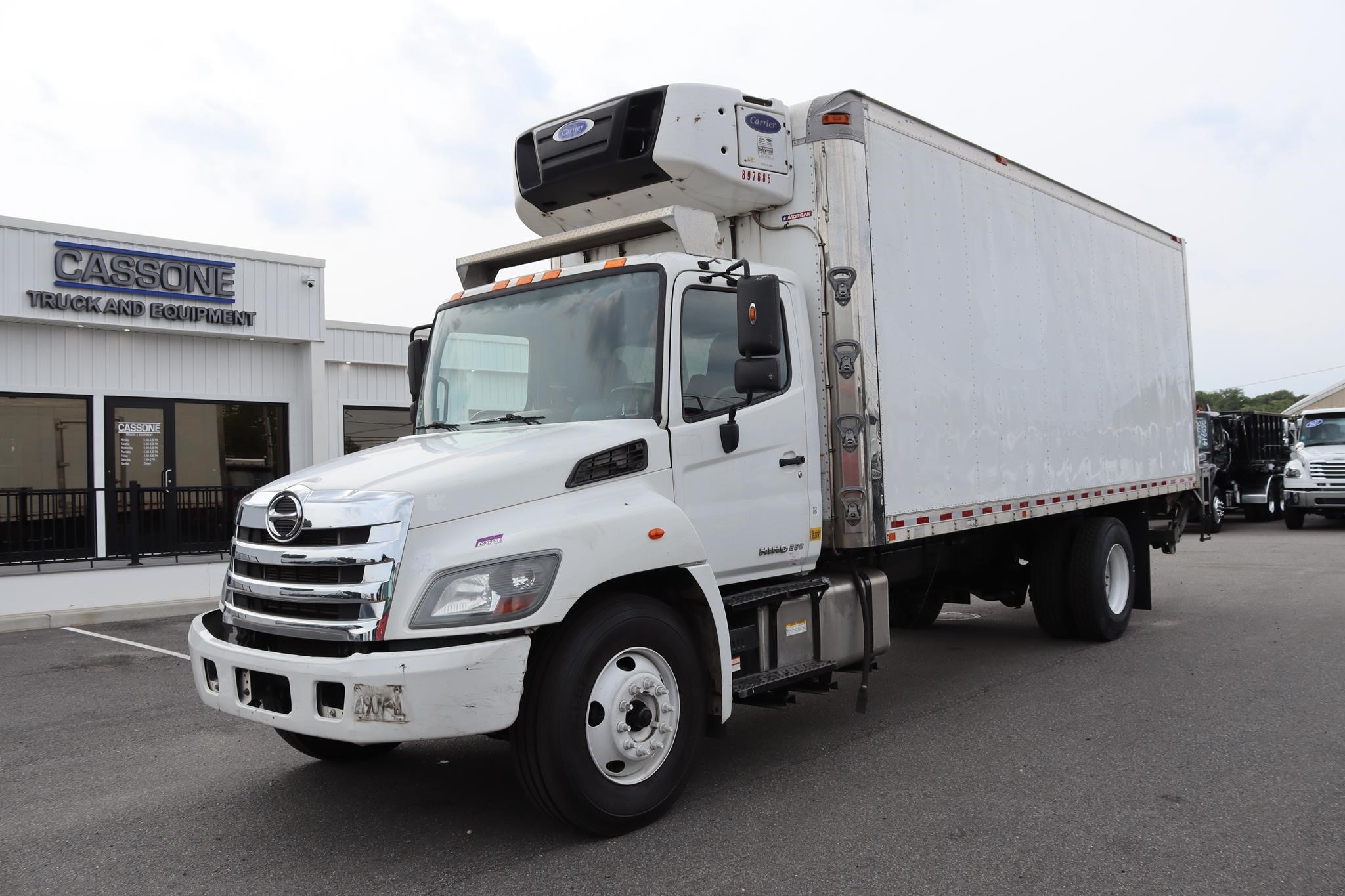 2017 HINO 268 11038970982 2017 HINO 268 11038970982