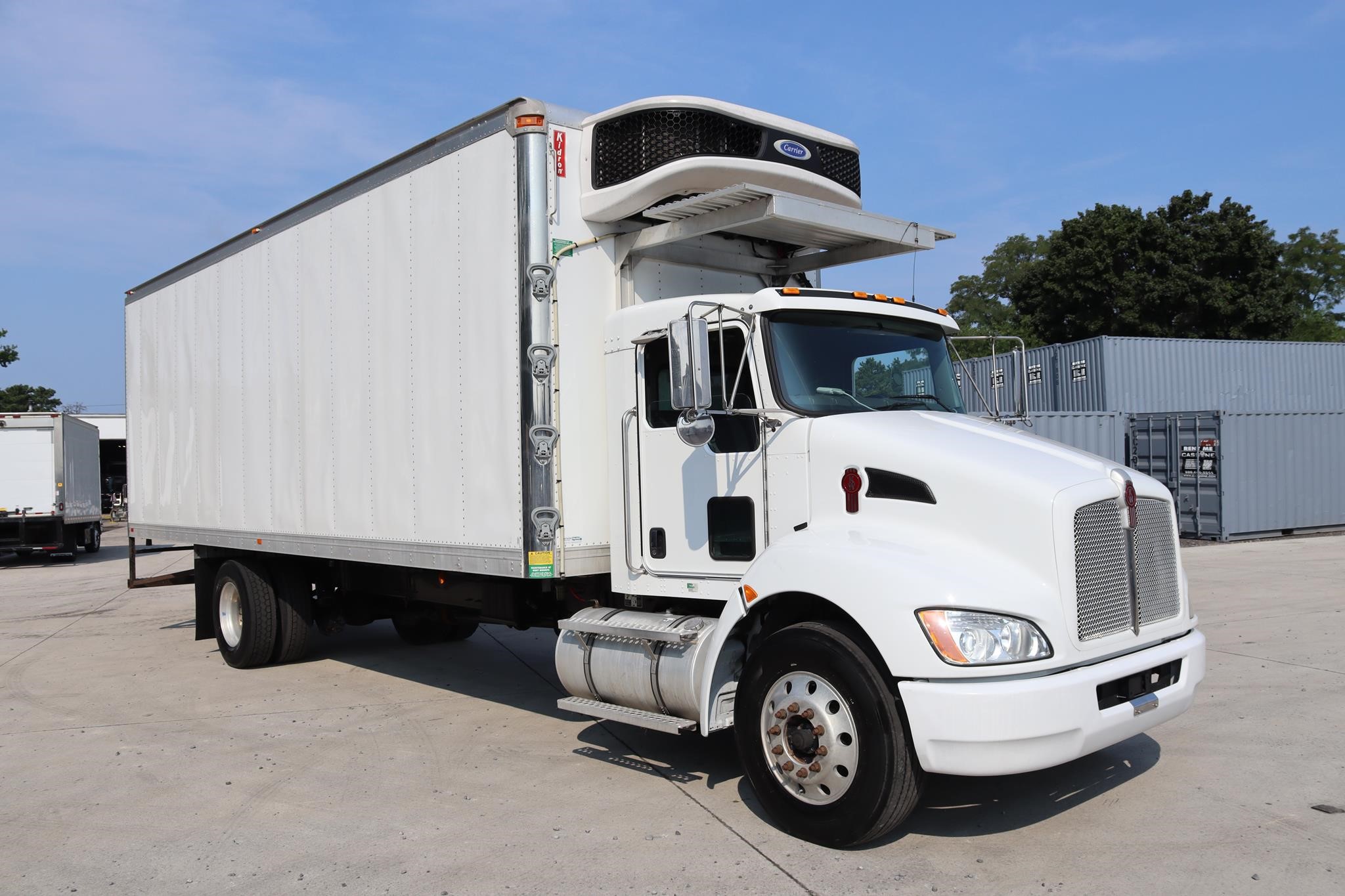 2021 KENWORTH T270 11039502698 2021 KENWORTH T270 11039502698