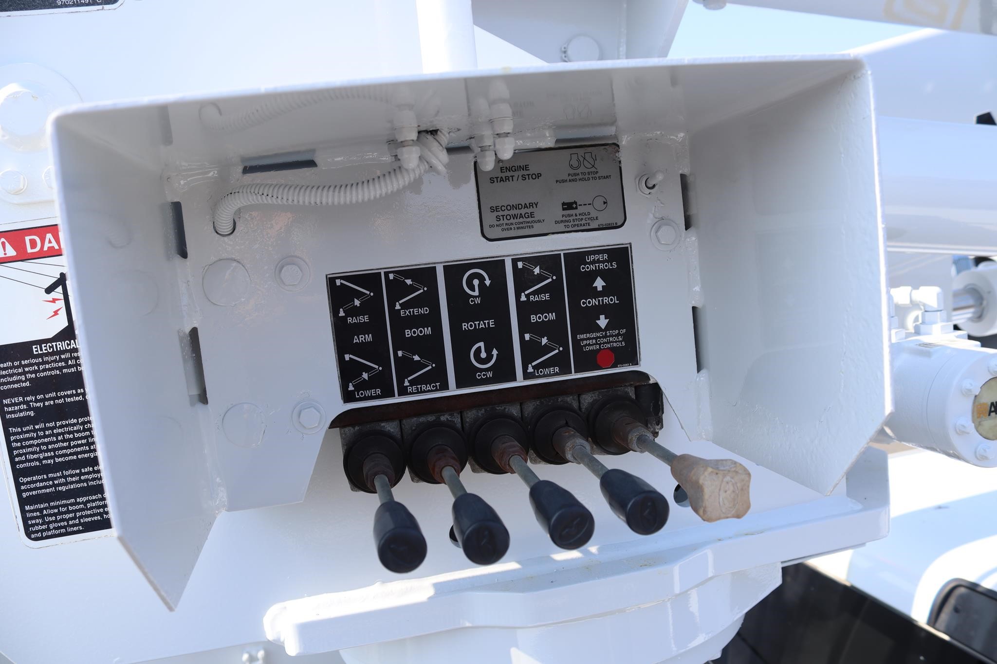 2016 ALTEC AT37G 11039879421 2016 ALTEC AT37G 11039879421