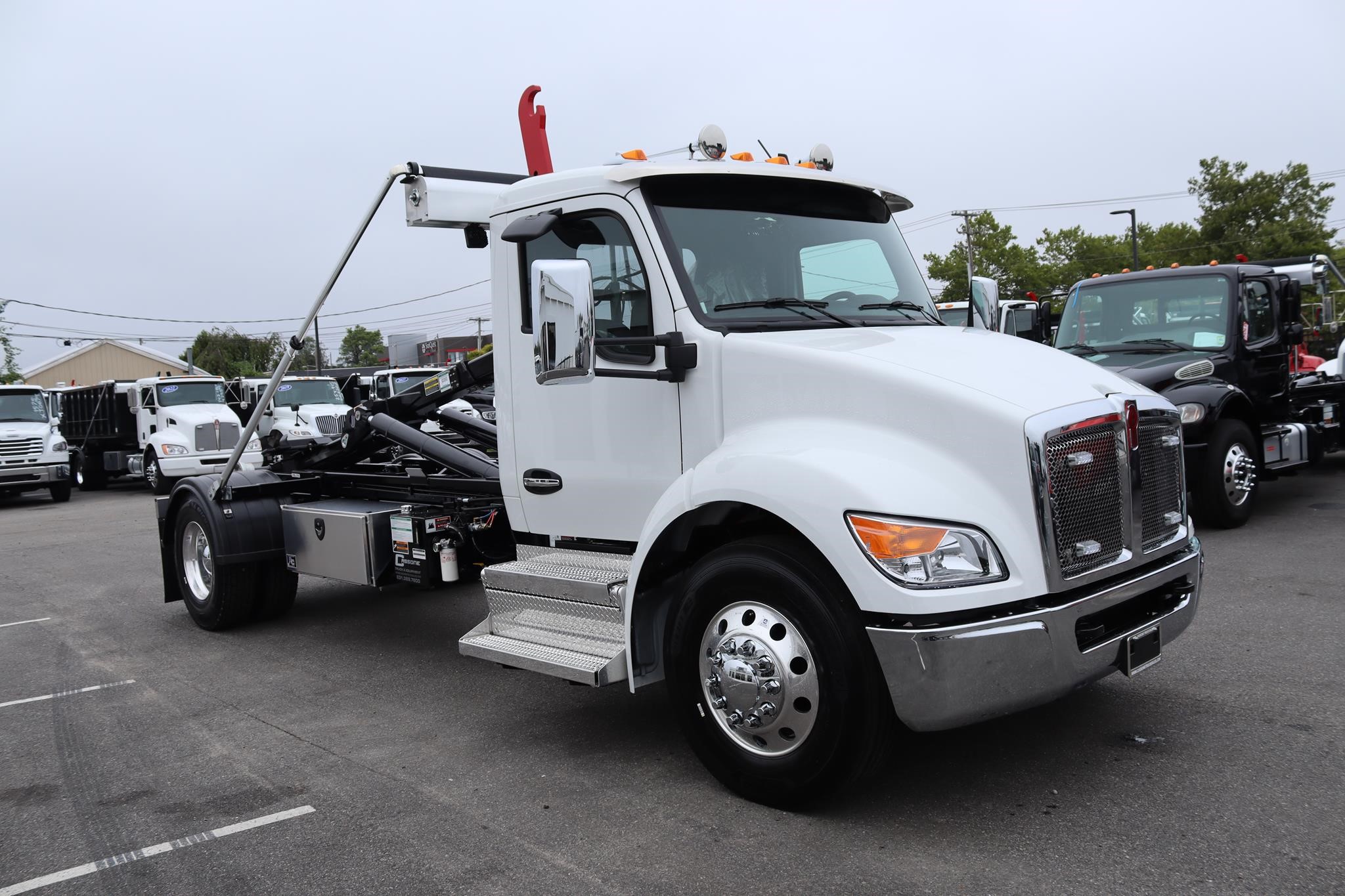2027 KENWORTH T280 2027 KENWORTH T280 - image 5 of 6