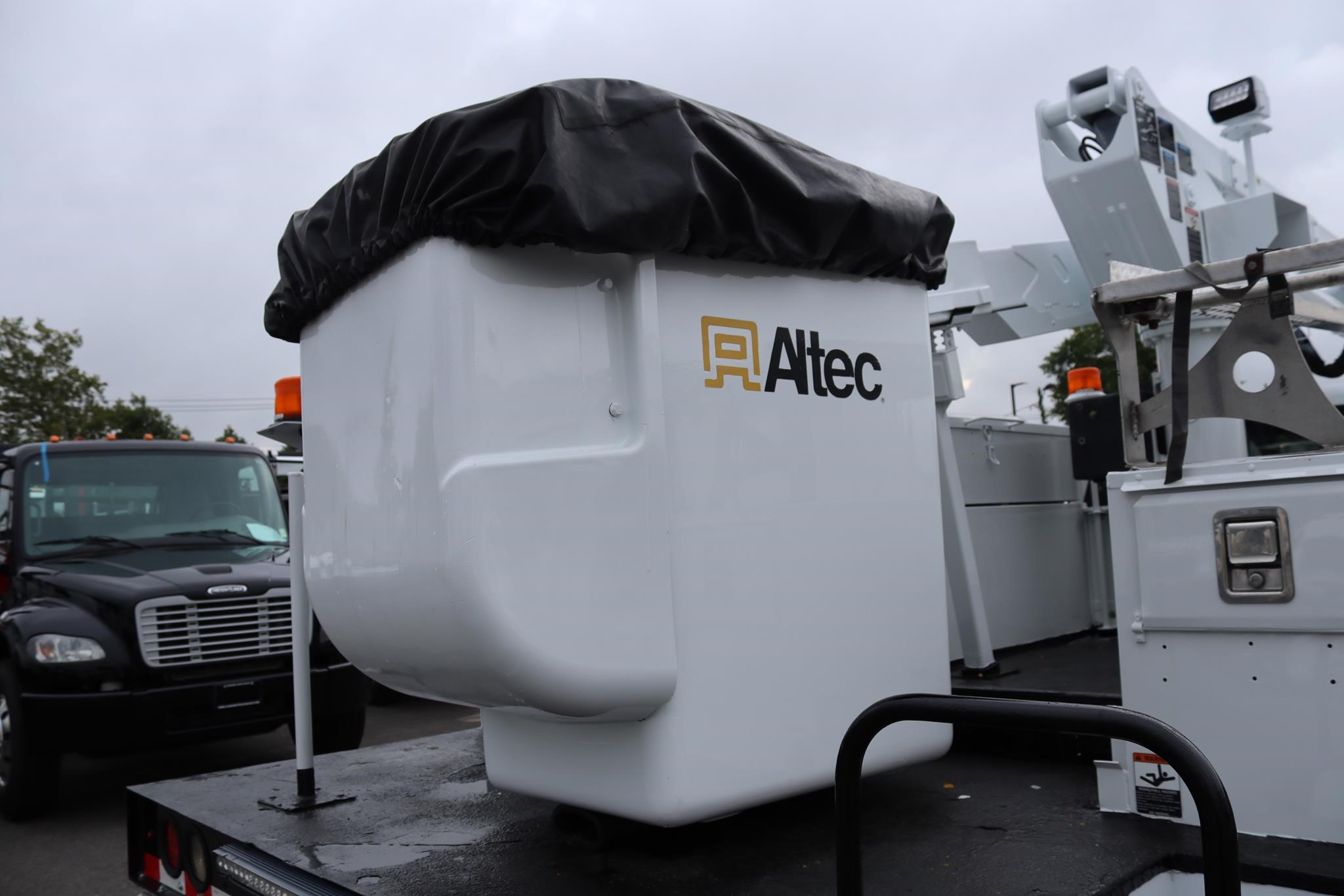 2016 ALTEC AT37G 11040142304 2016 ALTEC AT37G 11040142304