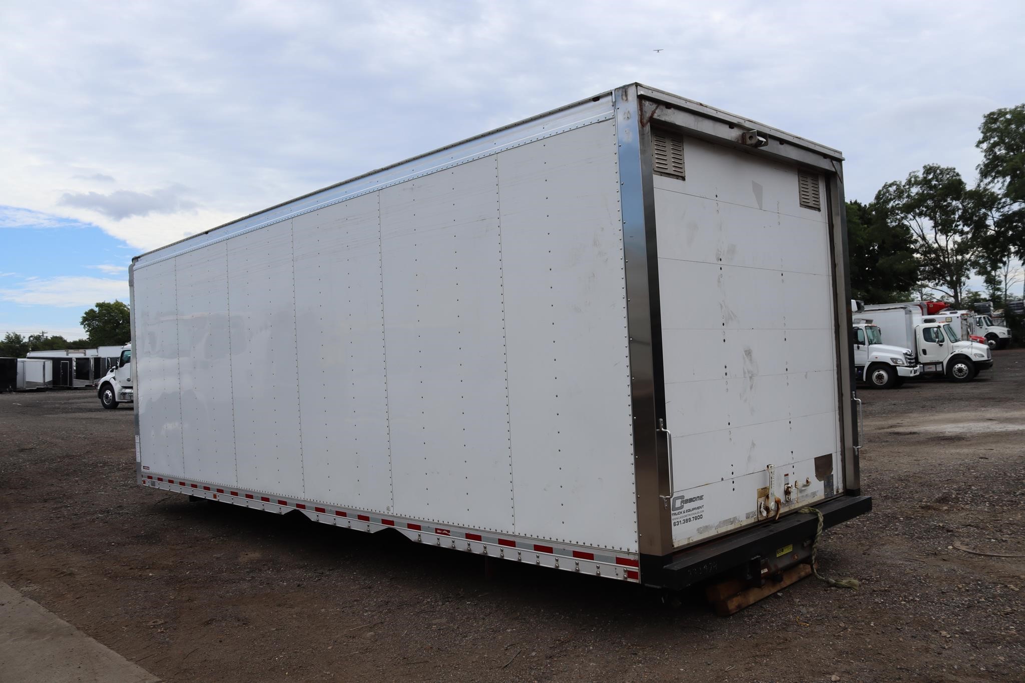 2019 MORGAN 24 FT 11042448807 2019 MORGAN 24 FT 11042448807