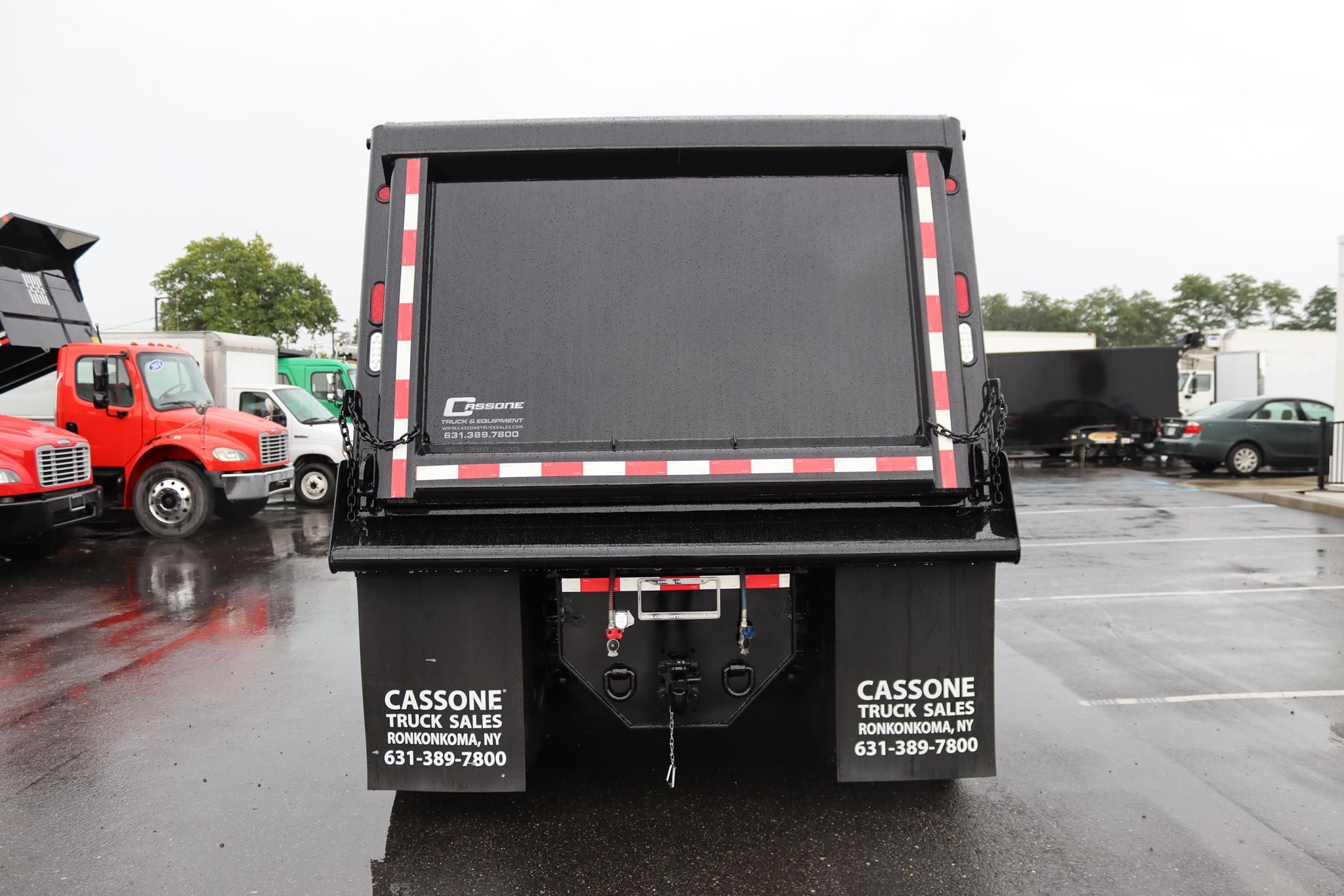 2013 FREIGHTLINER BUSINESS CLASS M2 106 2013 FREIGHTLINER BUSINESS CLASS M2 106 - image 3 of 6