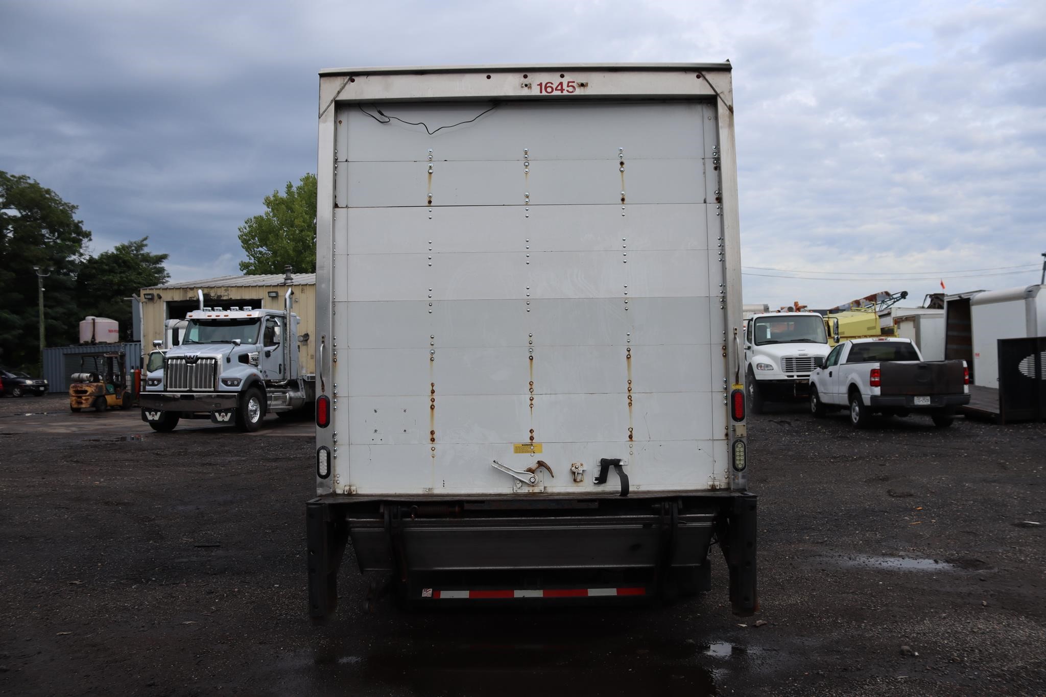 2016 MICKEY 26 FT 2016 MICKEY 26 FT - image 3 of 6
