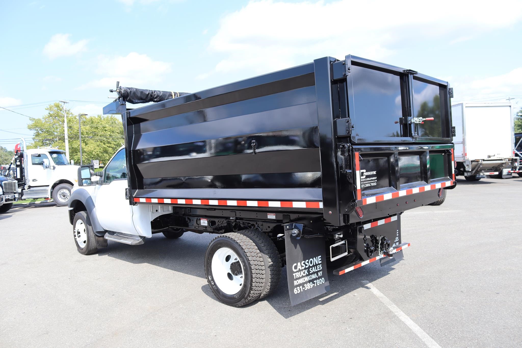 2015 FORD F550 SD XL 2015 FORD F550 SD XL - image 2 of 6