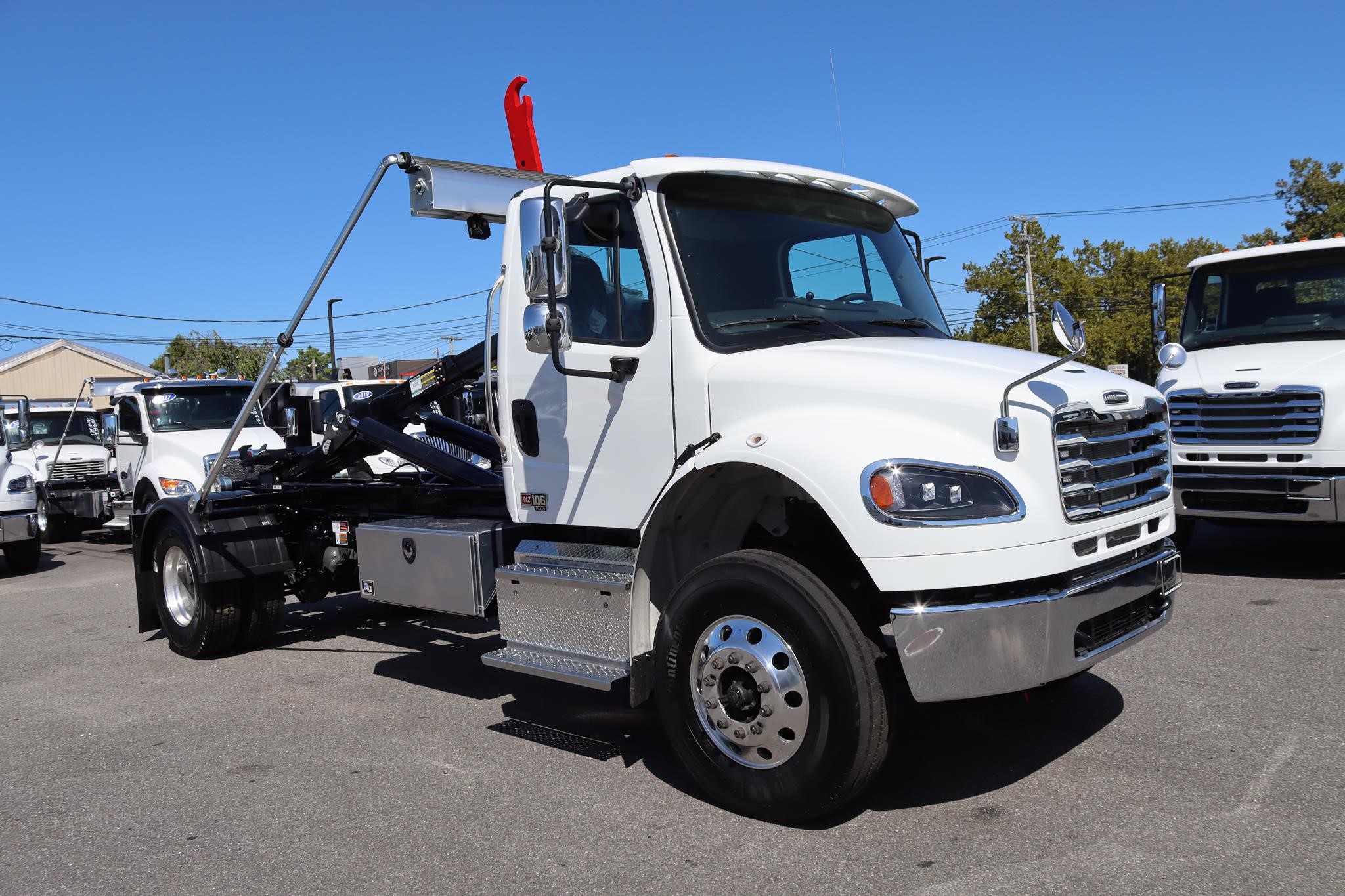 2027 FREIGHTLINER BUSINESS CLASS M2 106 PLUS 11044838334 2027 FREIGHTLINER BUSINESS CLASS M2 106 PLUS 11044838334