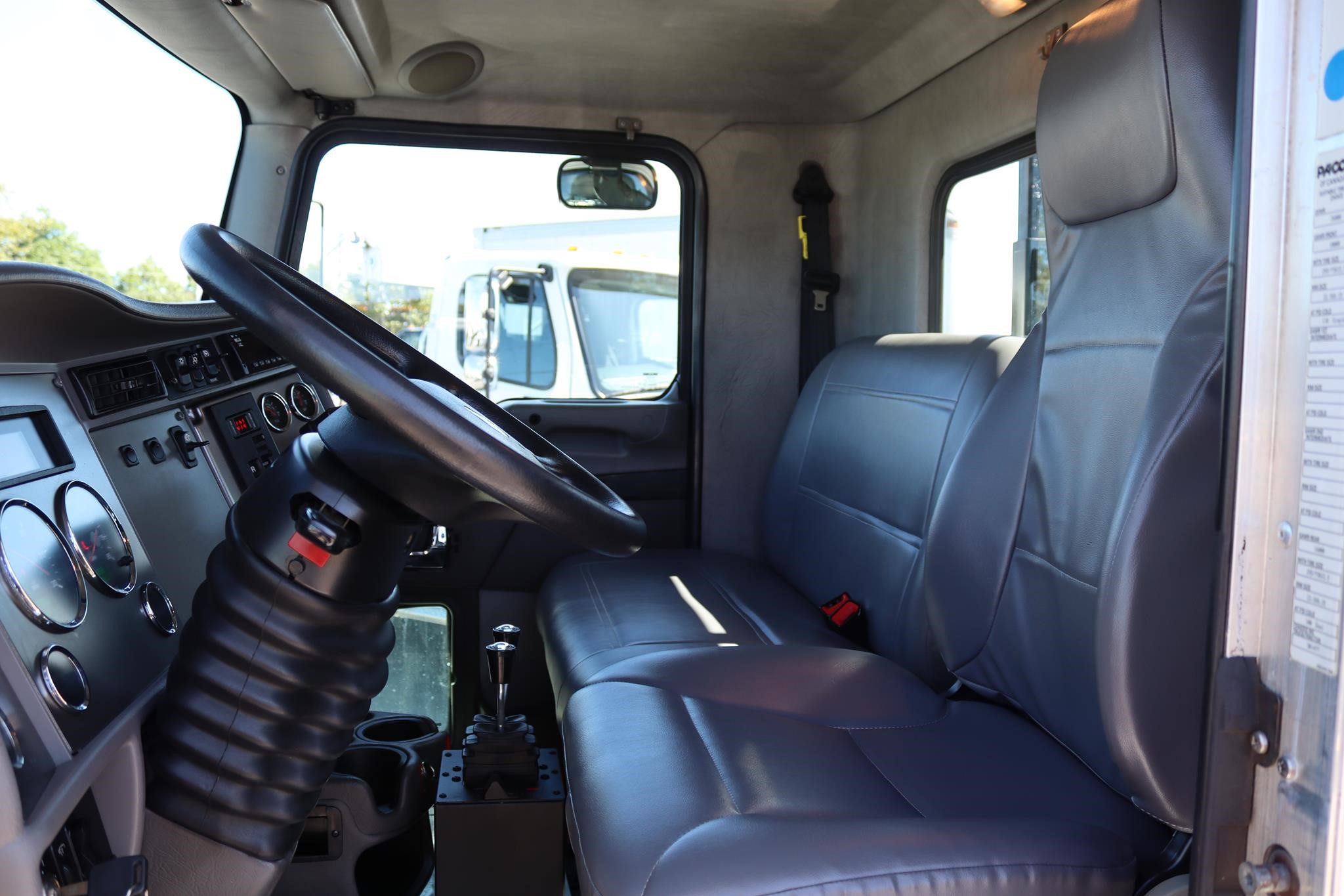 2019 KENWORTH T270 11044844762 2019 KENWORTH T270 11044844762
