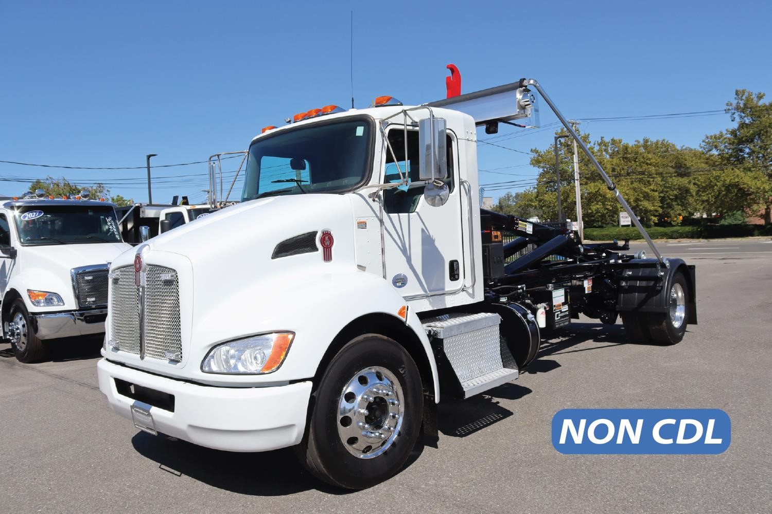 2019 KENWORTH T270 11044844984 2019 KENWORTH T270 11044844984