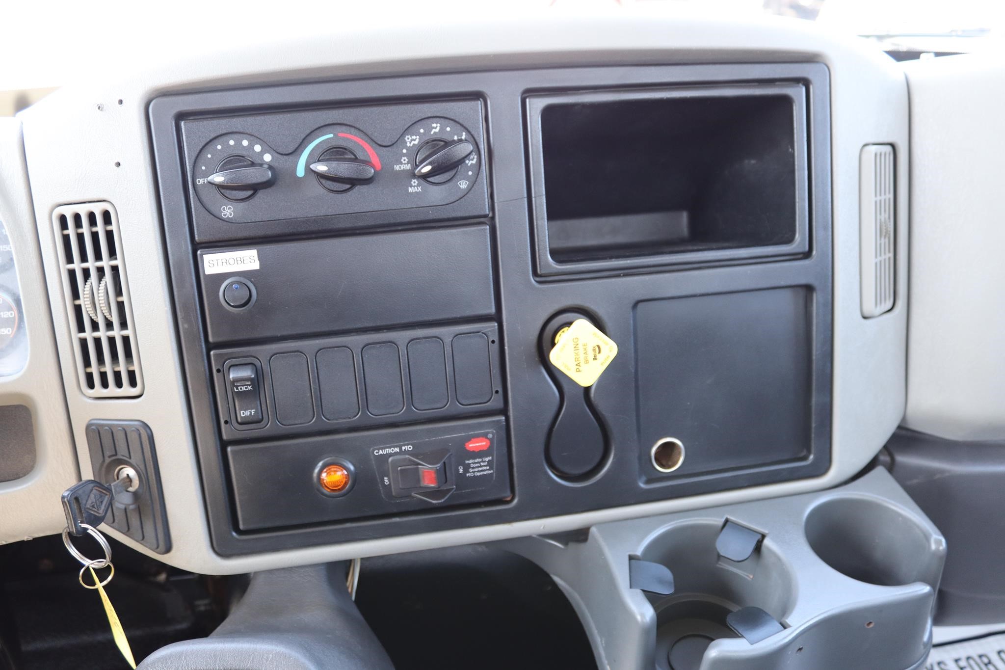 2019 INTERNATIONAL DURASTAR 4300 11045004691 2019 INTERNATIONAL DURASTAR 4300 11045004691