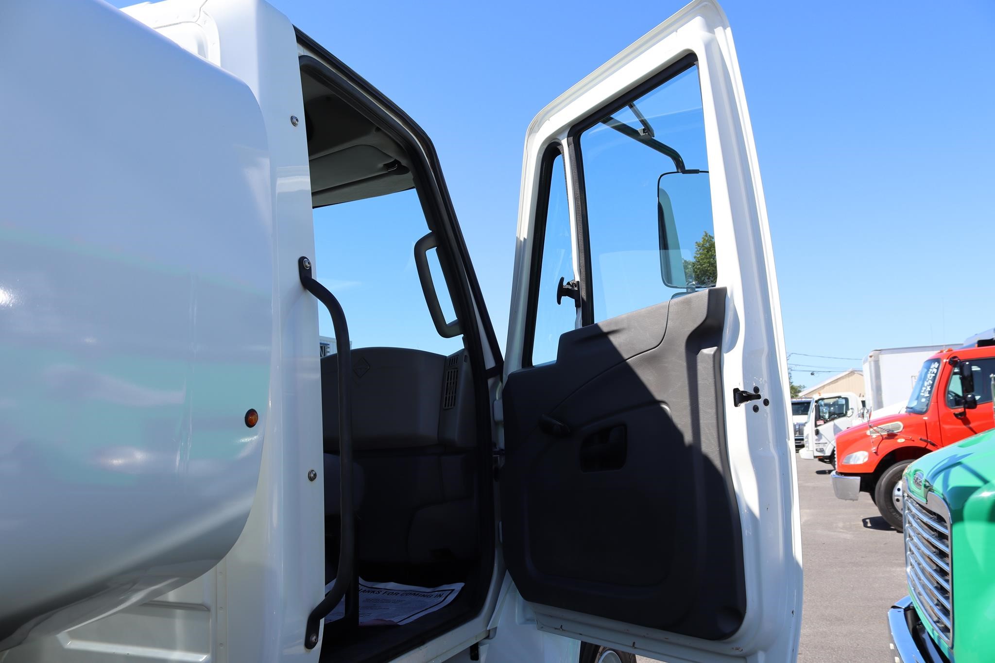 2019 INTERNATIONAL DURASTAR 4300 11045004959 2019 INTERNATIONAL DURASTAR 4300 11045004959
