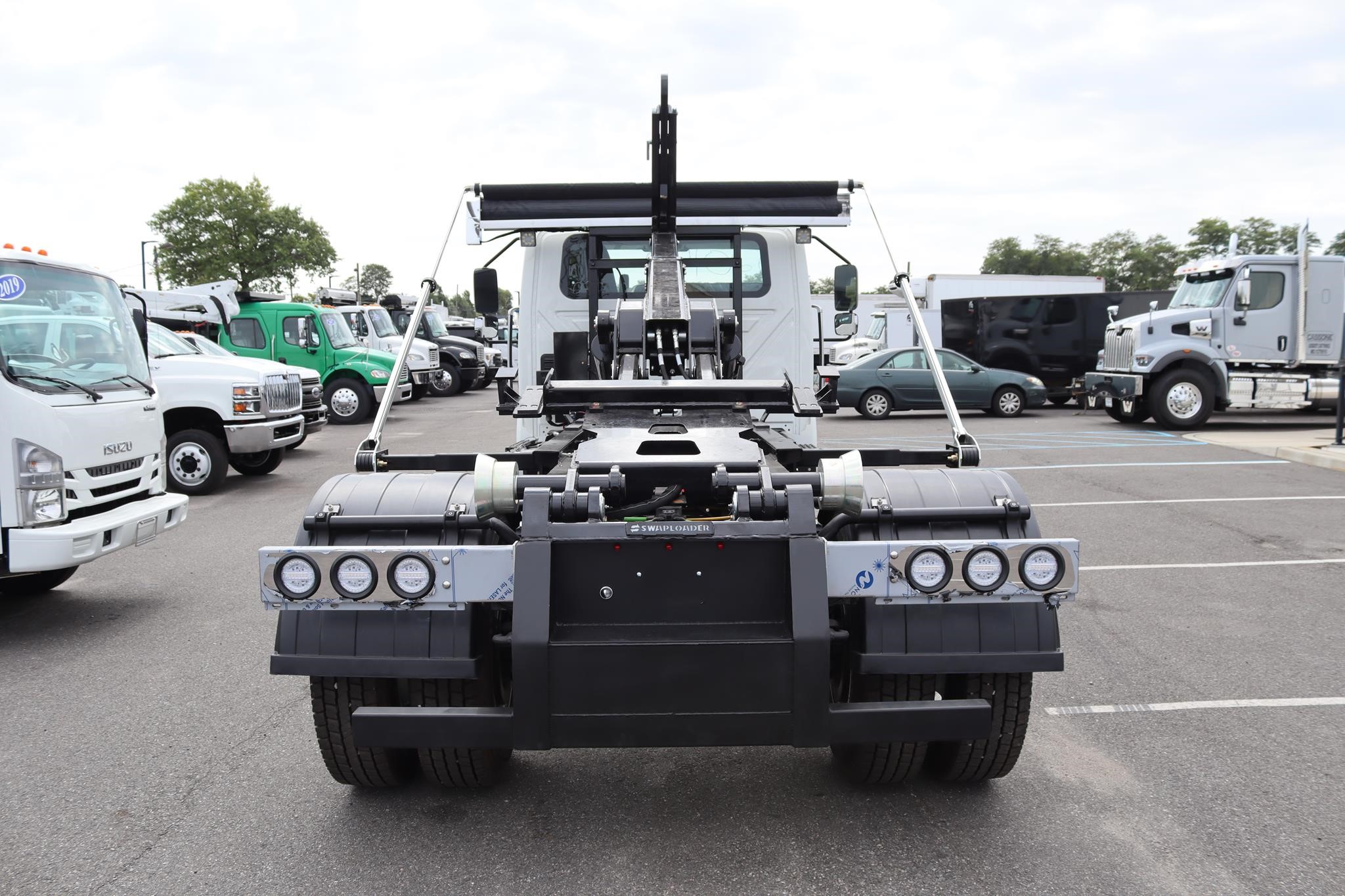 2025 INTERNATIONAL MV 2025 INTERNATIONAL MV - image 3 of 6