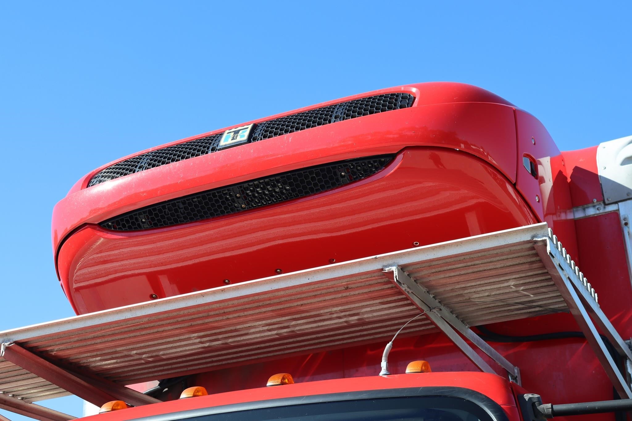 2019 SUPREME 24 FT 2019 SUPREME 24 FT - image 6 of 6