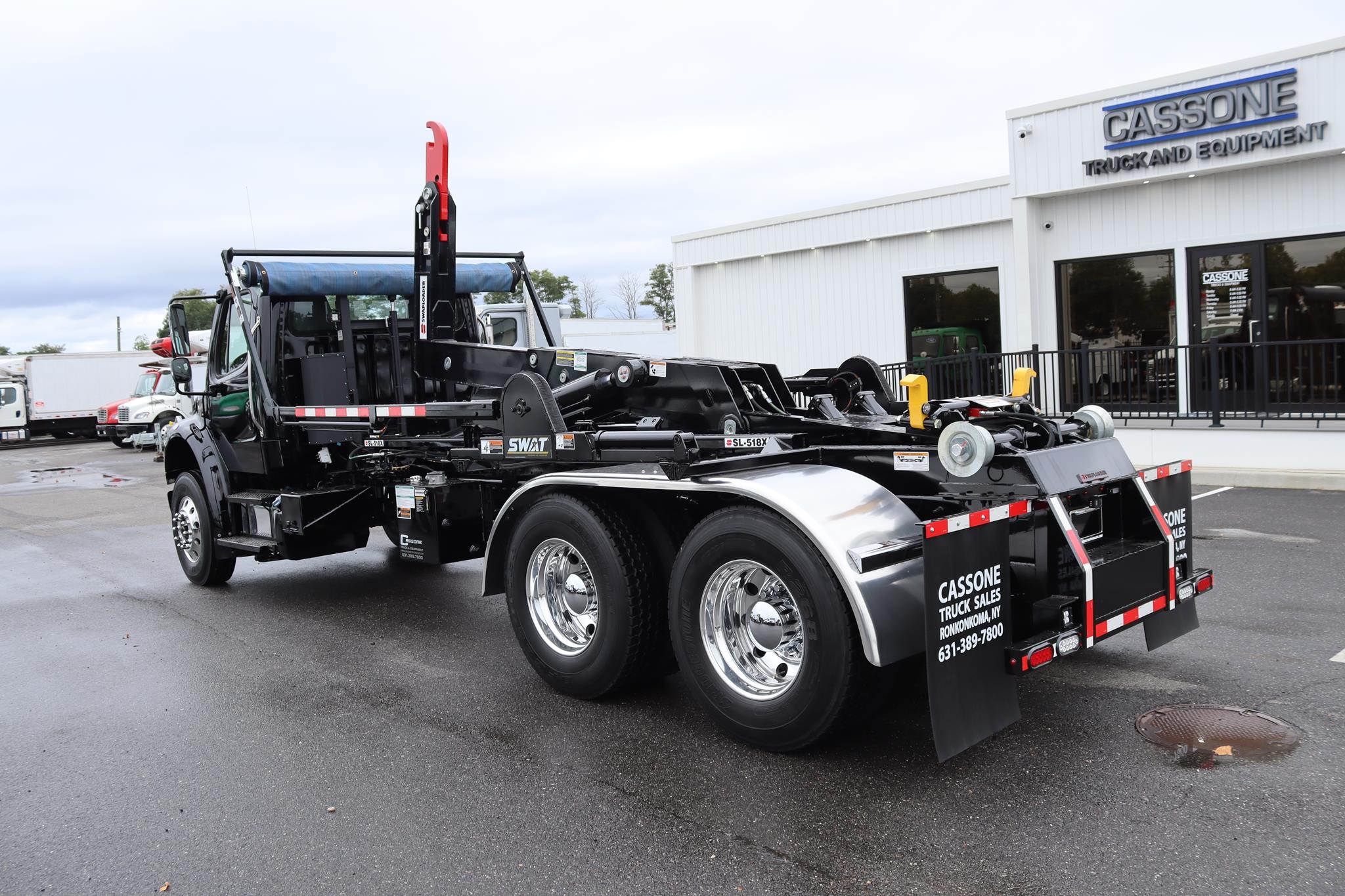 2019 FREIGHTLINER BUSINESS CLASS M2 106 2019 FREIGHTLINER BUSINESS CLASS M2 106 - image 2 of 6