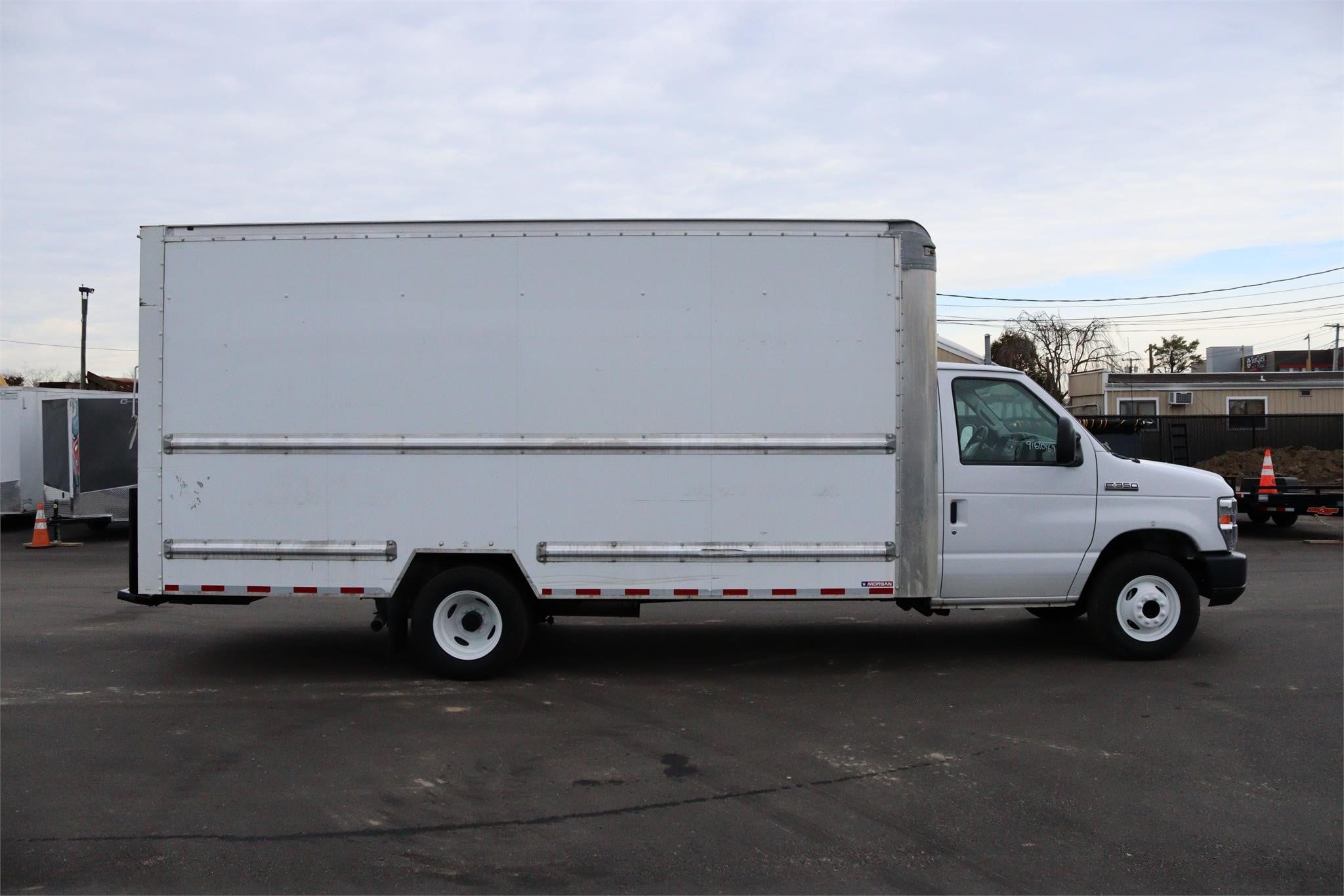 2018 FORD E350 SD 2018 FORD E350 SD - image 6 of 6