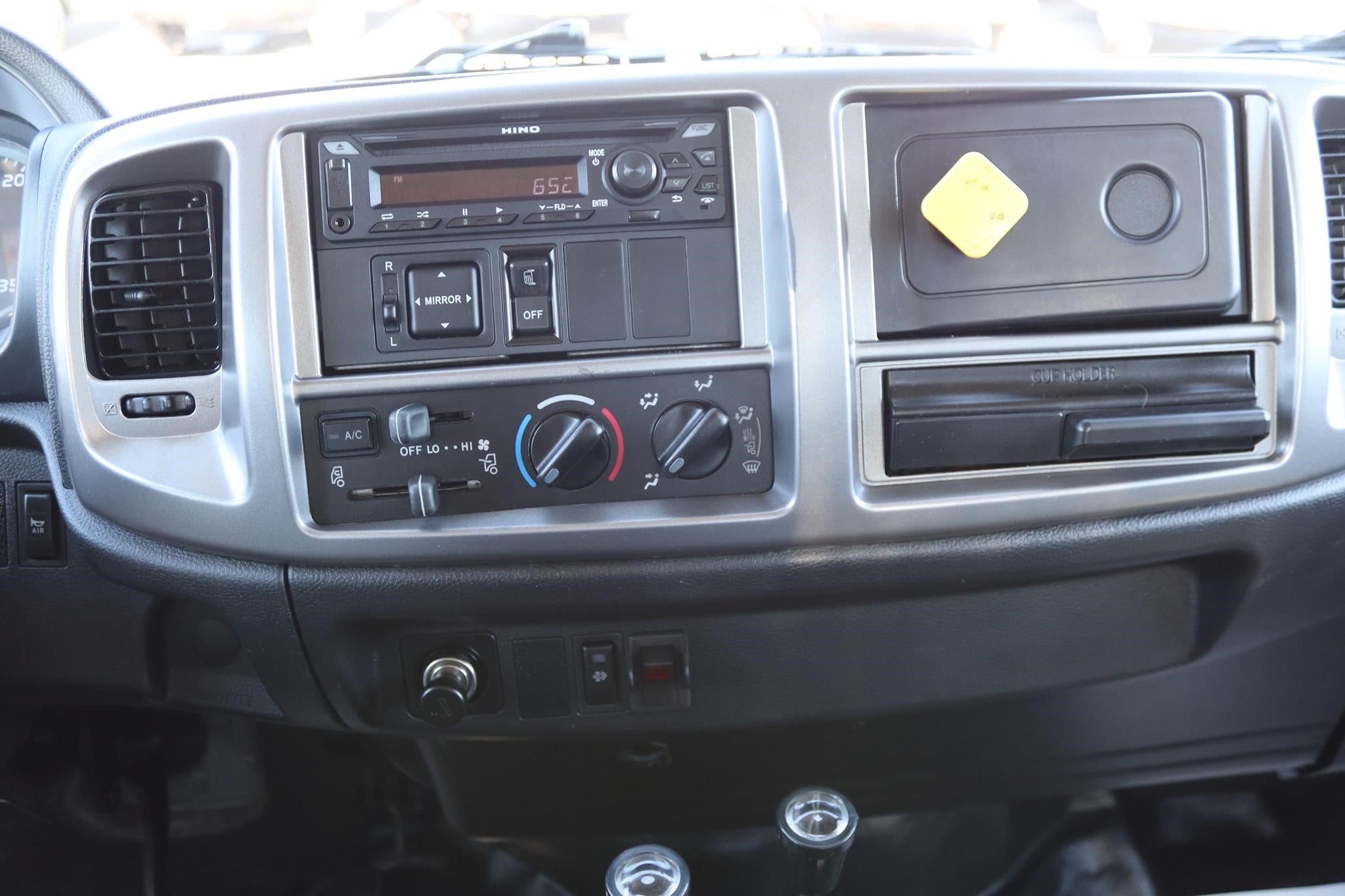 2020 HINO 268 11048546551 2020 HINO 268 11048546551