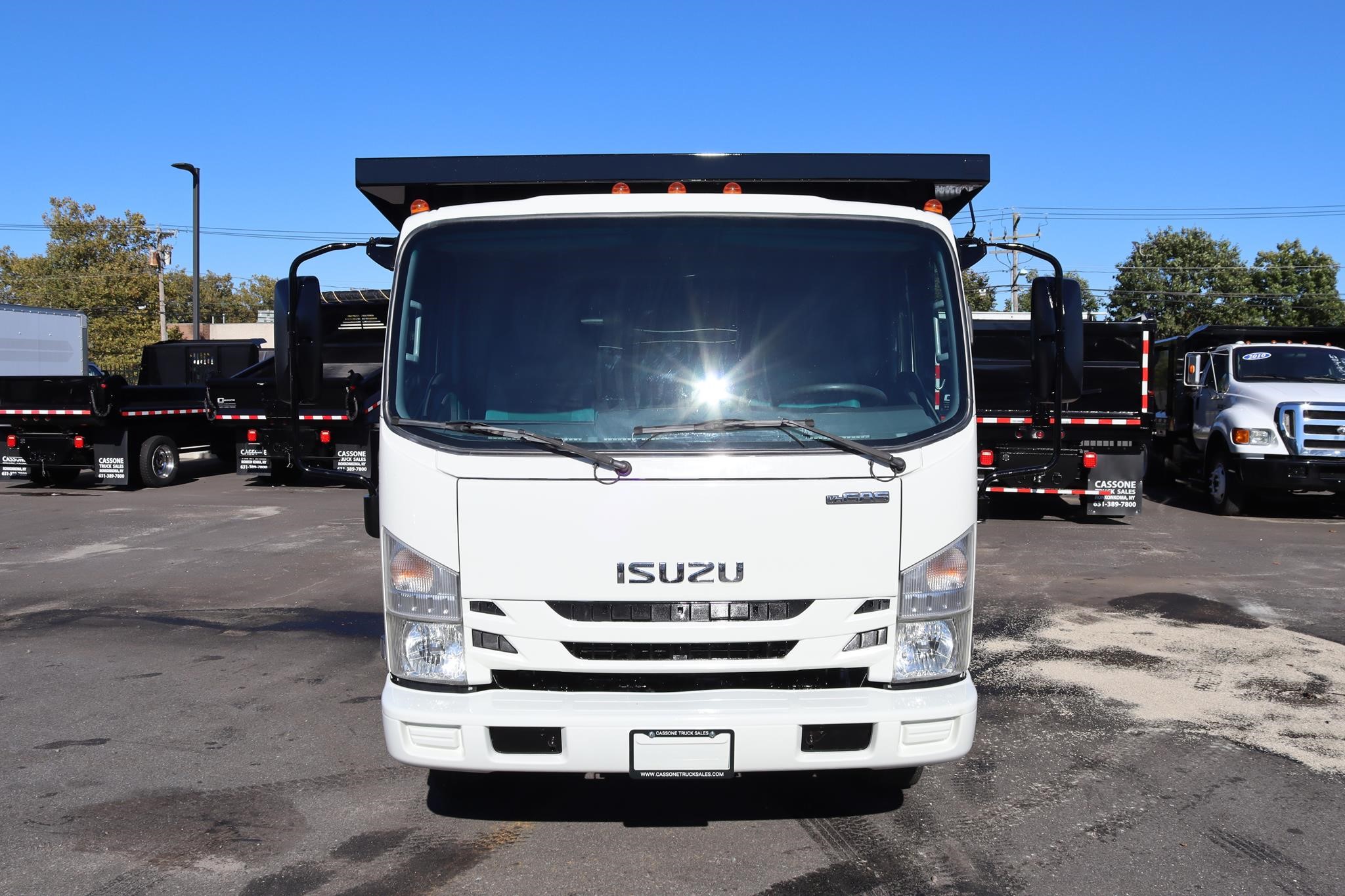 2017 ISUZU NPR HD 11048949457 2017 ISUZU NPR HD 11048949457
