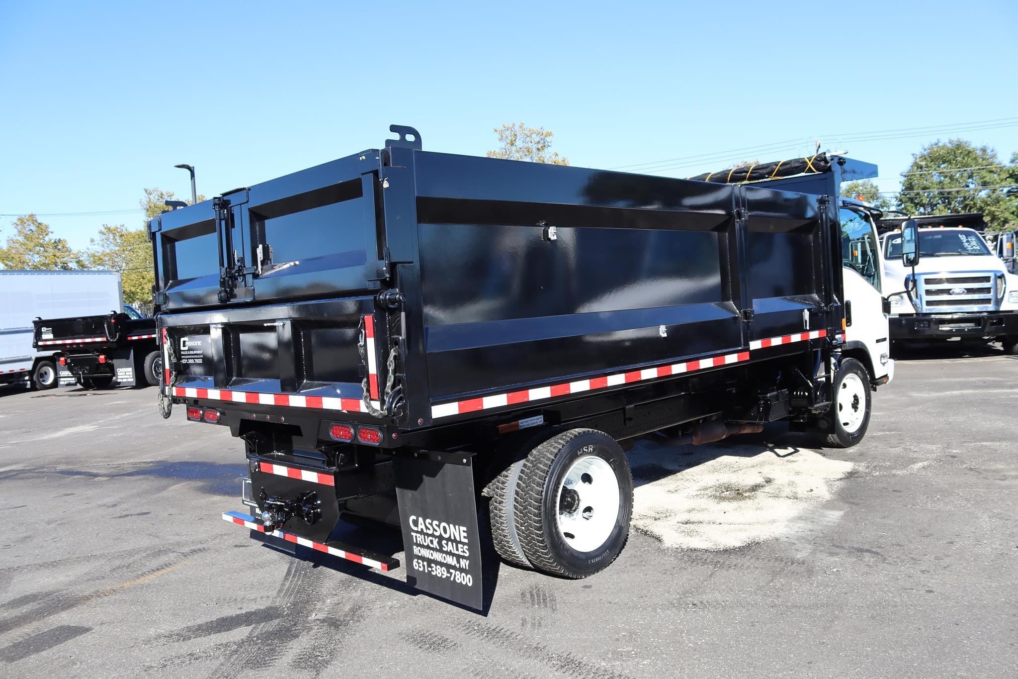 2017 ISUZU NPR HD 11048949477 2017 ISUZU NPR HD 11048949477