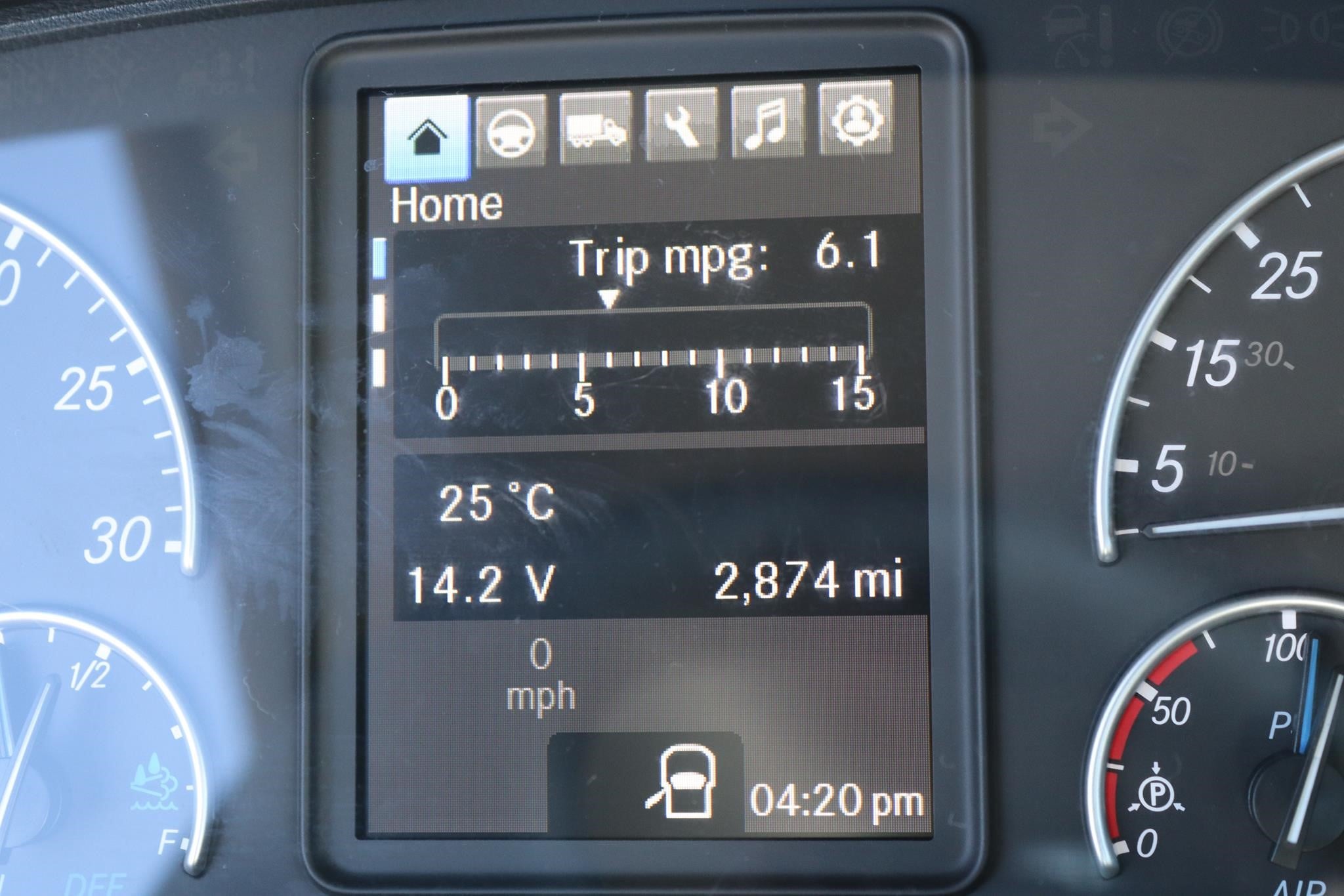 2027 FREIGHTLINER BUSINESS CLASS M2 106 PLUS 11049481625 2027 FREIGHTLINER BUSINESS CLASS M2 106 PLUS 11049481625