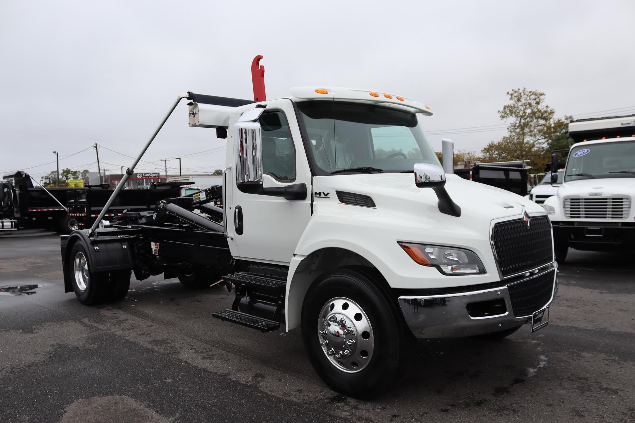 2027 INTERNATIONAL MV 11049802541 2027 INTERNATIONAL MV 11049802541