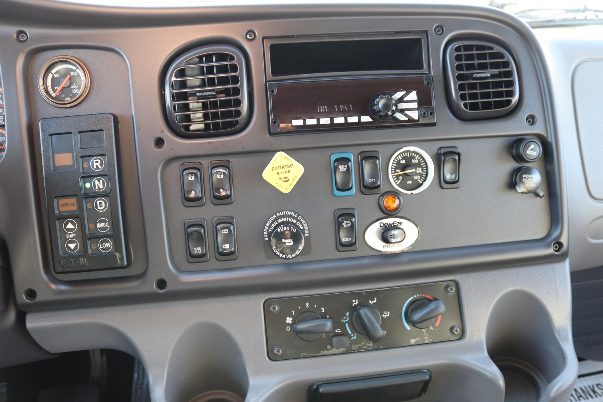 2018 FREIGHTLINER BUSINESS CLASS M2 106 11050019907 2018 FREIGHTLINER BUSINESS CLASS M2 106 11050019907
