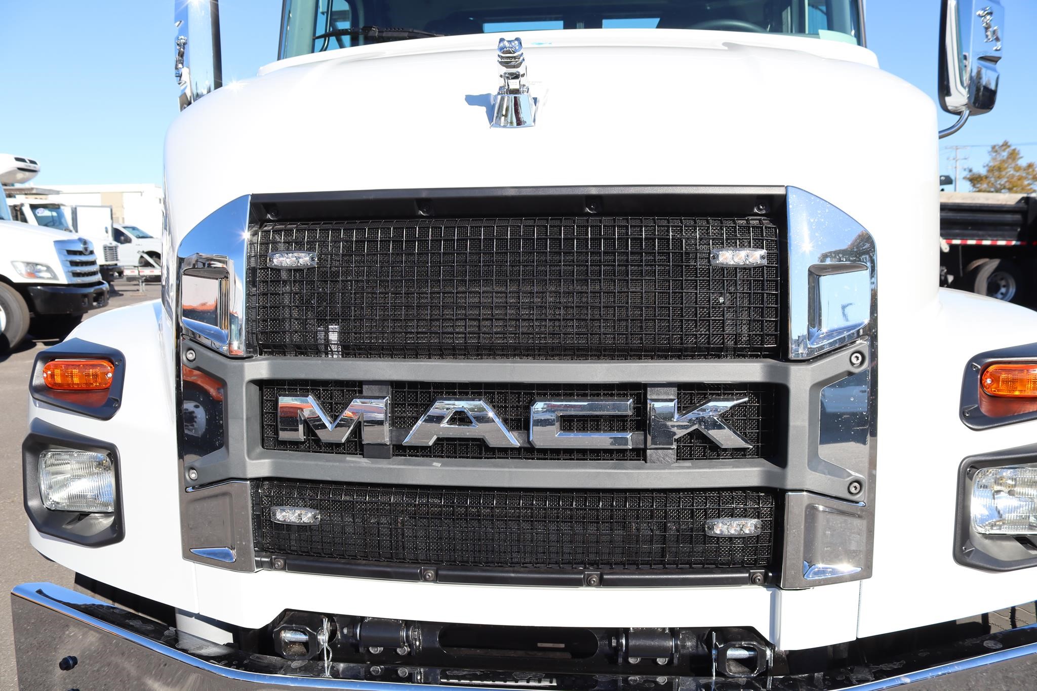 2027 MACK MD7 11050487830 2027 MACK MD7 11050487830