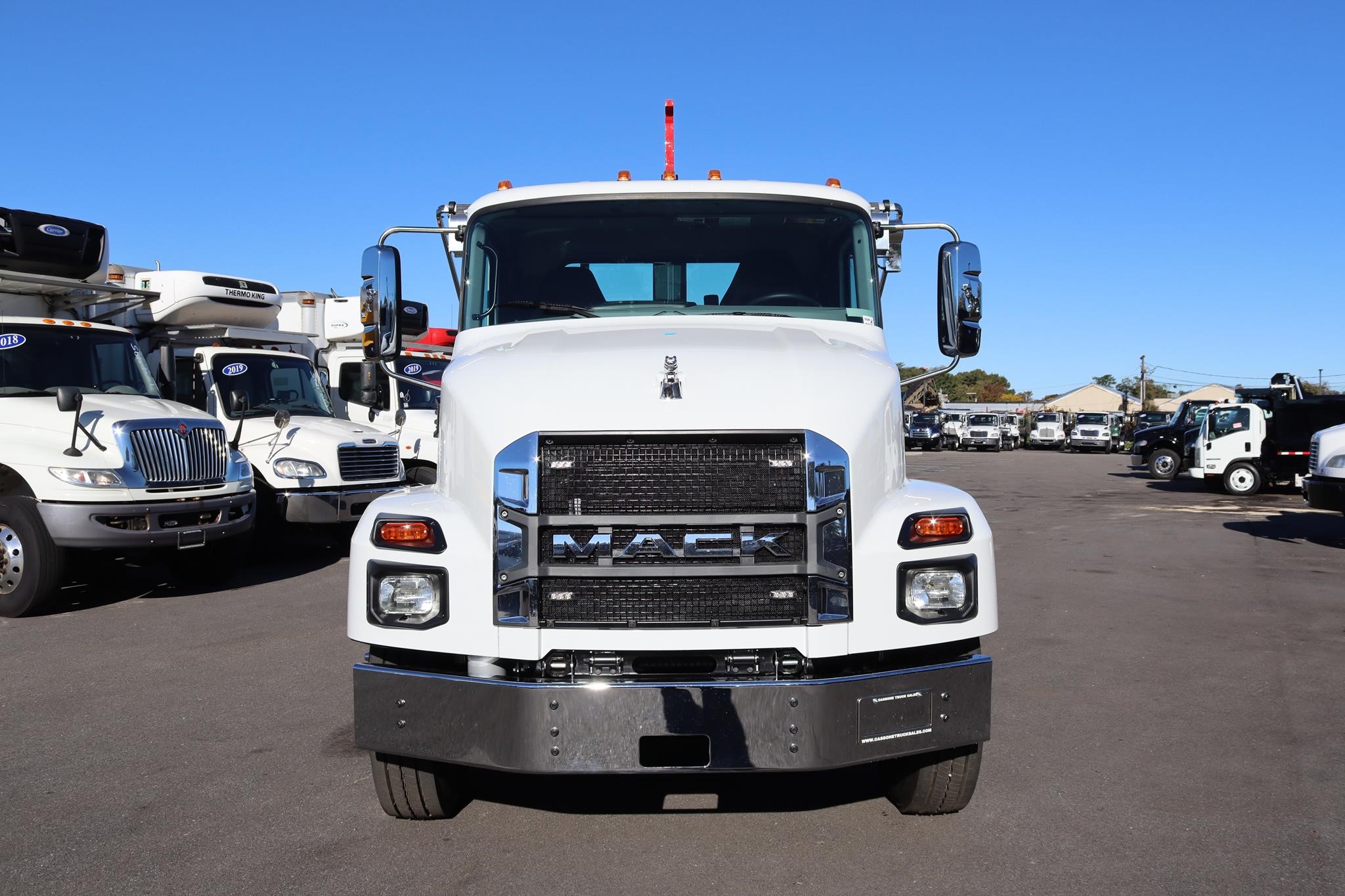 2027 MACK MD7 11050487997 2027 MACK MD7 11050487997