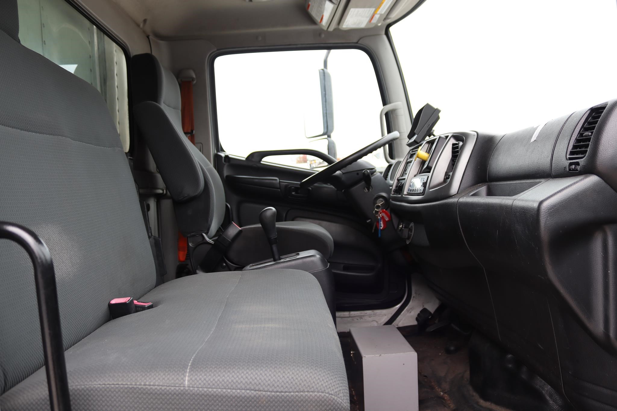 2019 HINO 268 11050530537 2019 HINO 268 11050530537