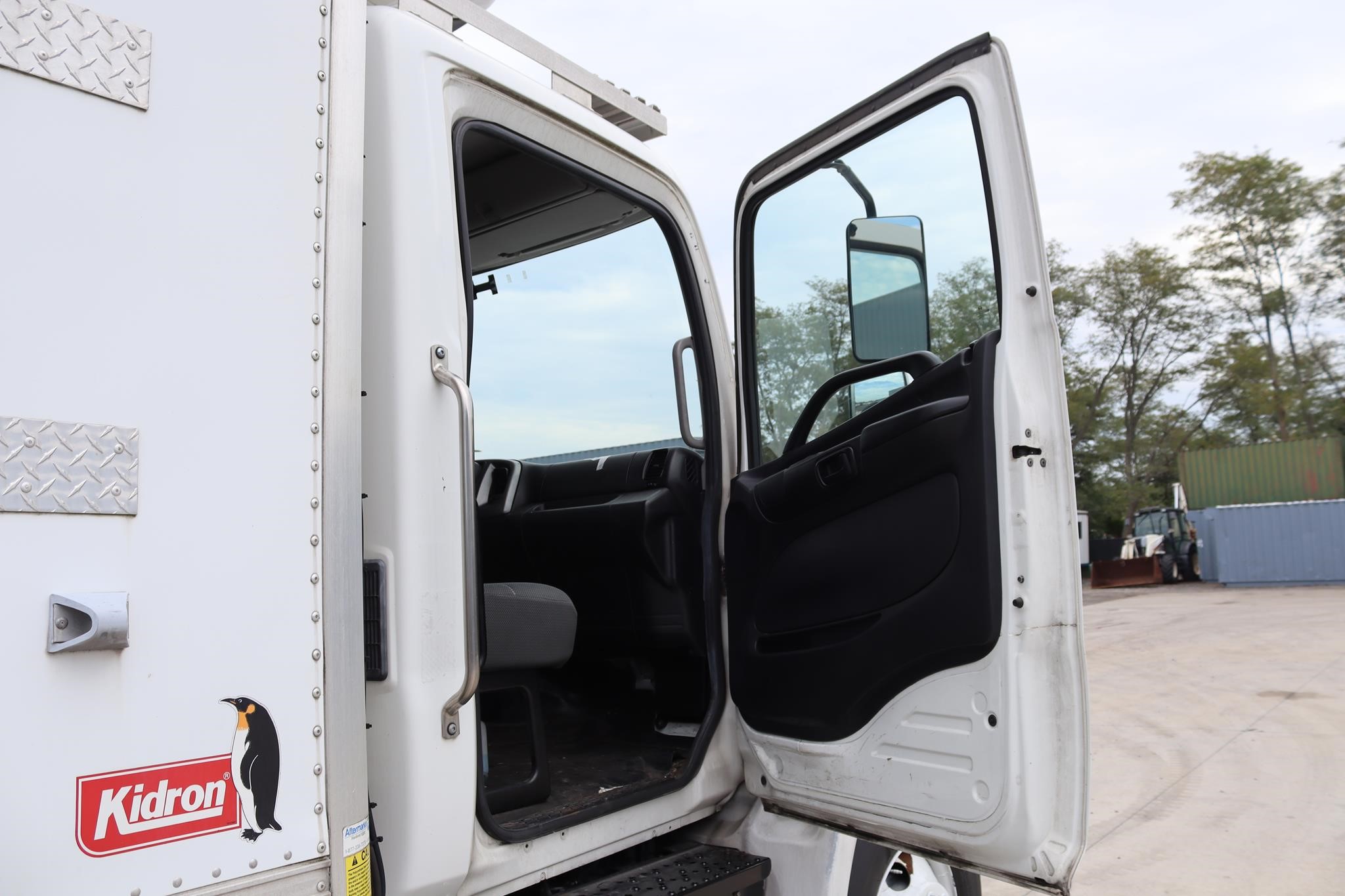 2019 HINO 268 11050530902 2019 HINO 268 11050530902