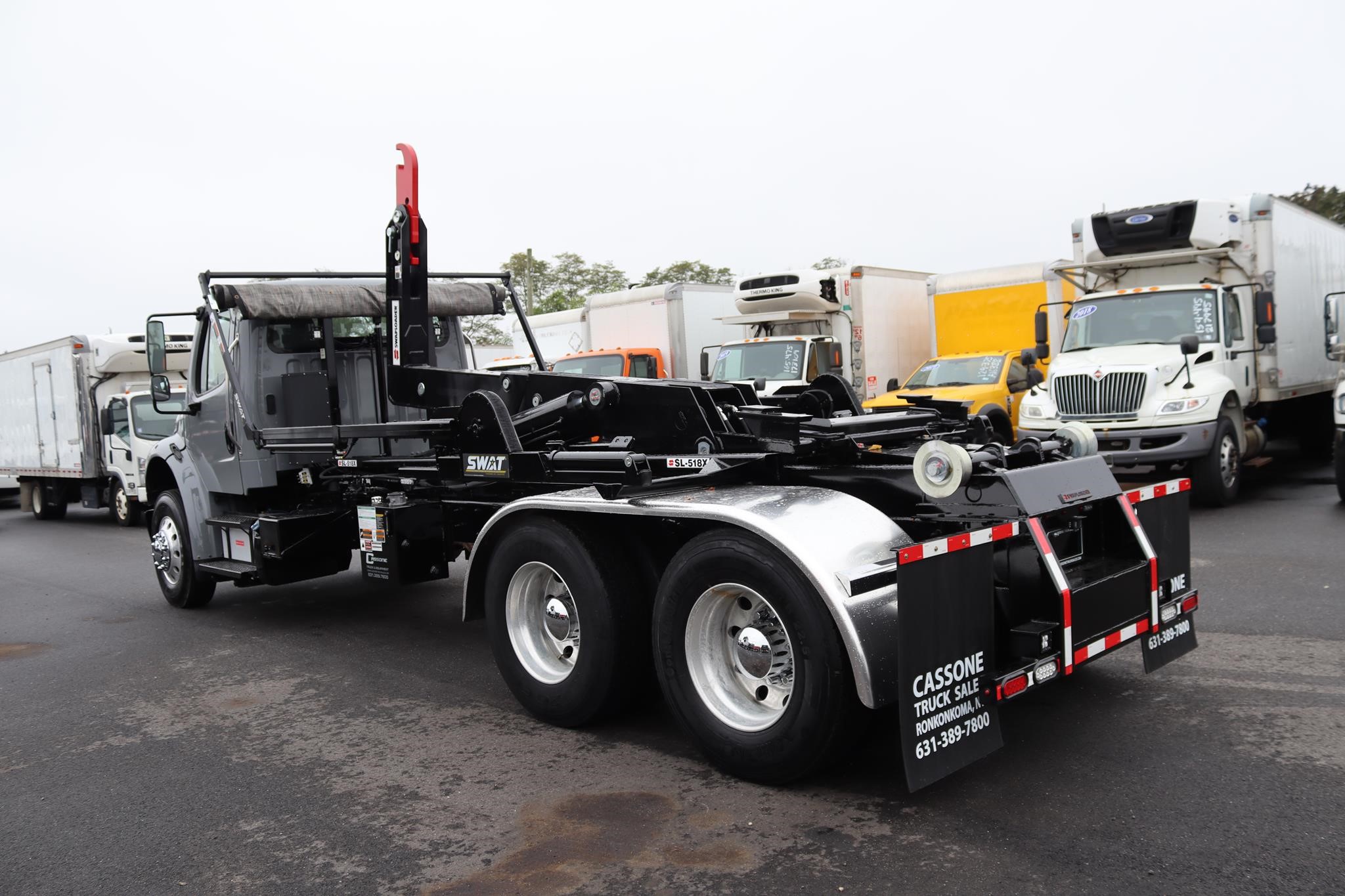 2019 FREIGHTLINER BUSINESS CLASS M2 106 2019 FREIGHTLINER BUSINESS CLASS M2 106 - image 2 of 6